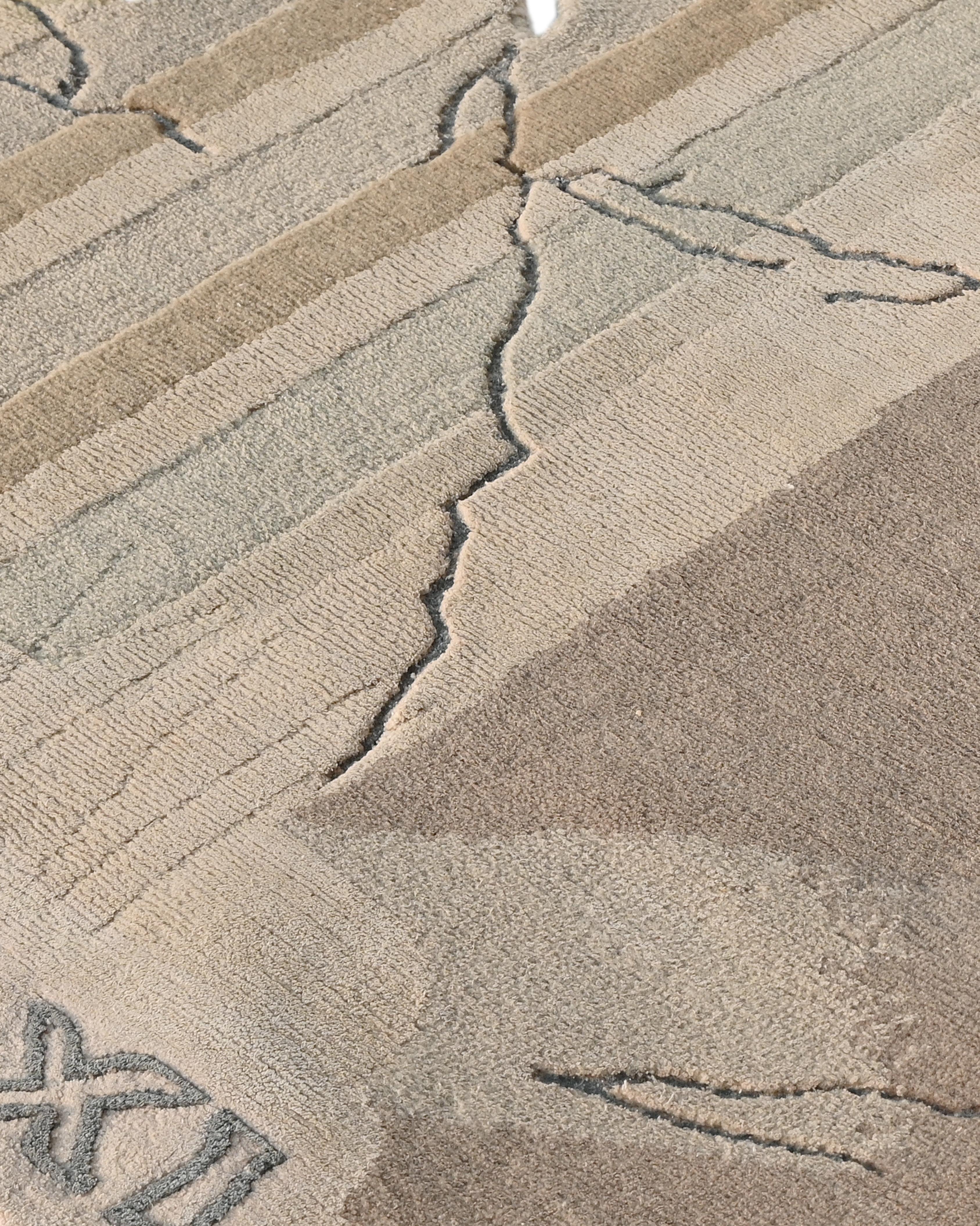 Hand-Knotted Figurative Roman Rug & Tapestry Made from Wool, Silk and Linen (L) For Sale 1