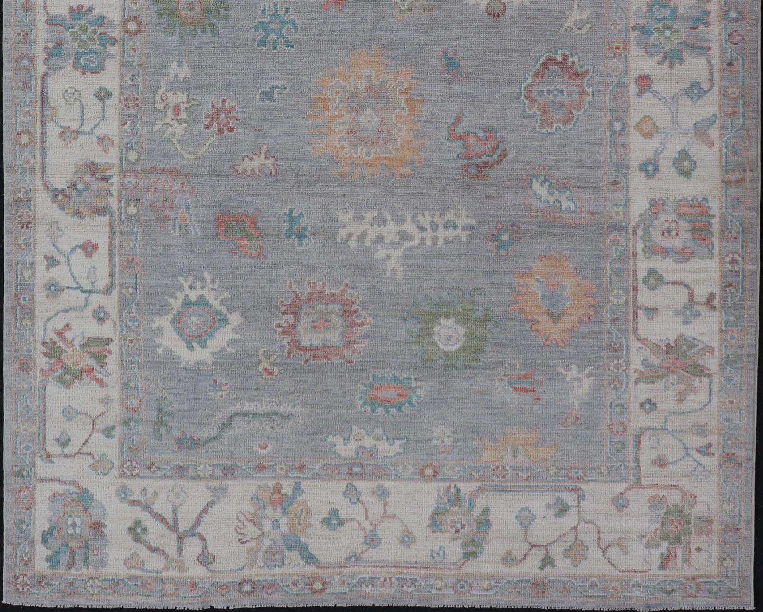 Hand Knotted Floral Modern Oushak With Light Gray Background and Multi-Colors For Sale 2