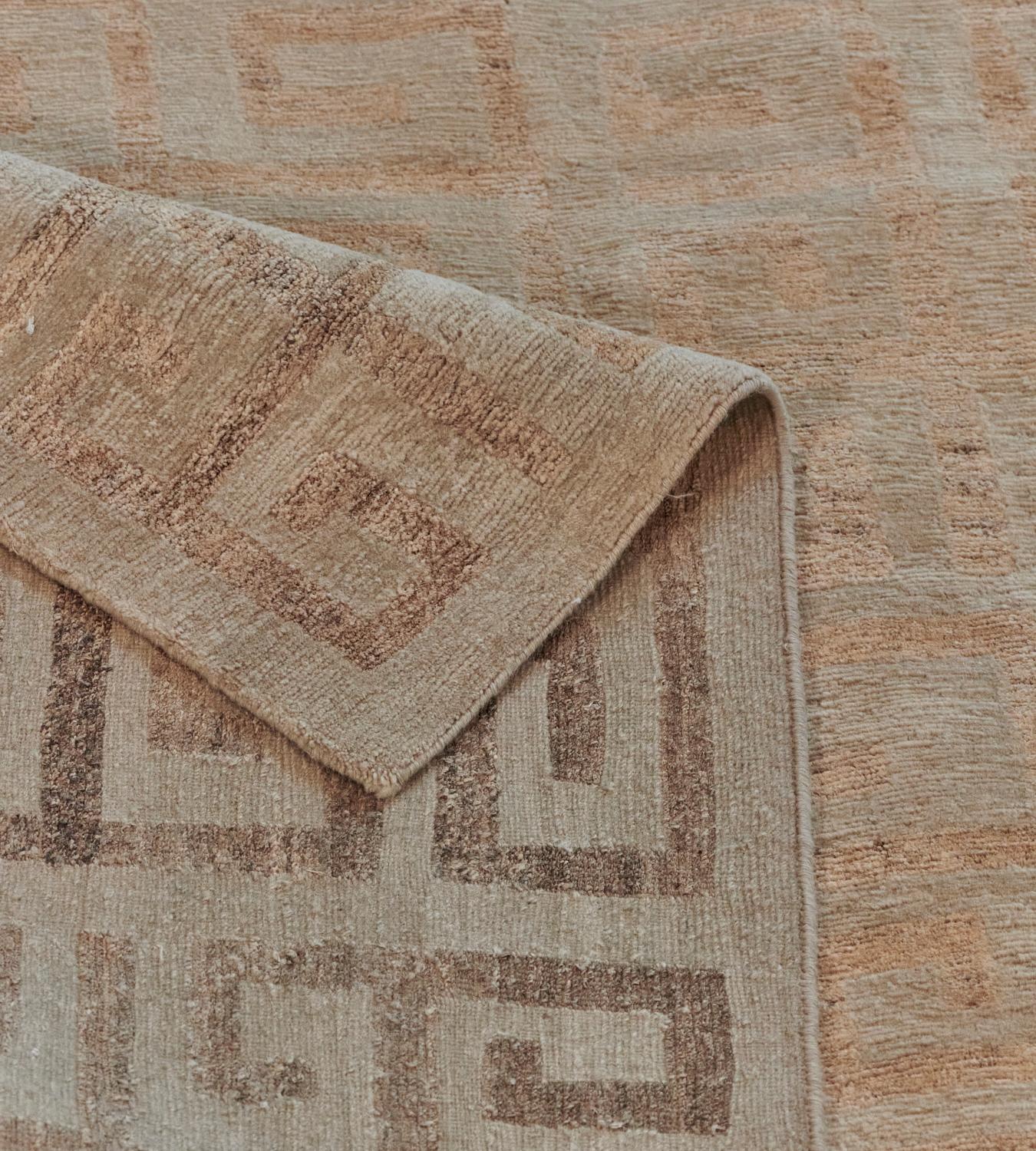 Hand-Knotted Greek Key Patterned Hemp Rug For Sale 2