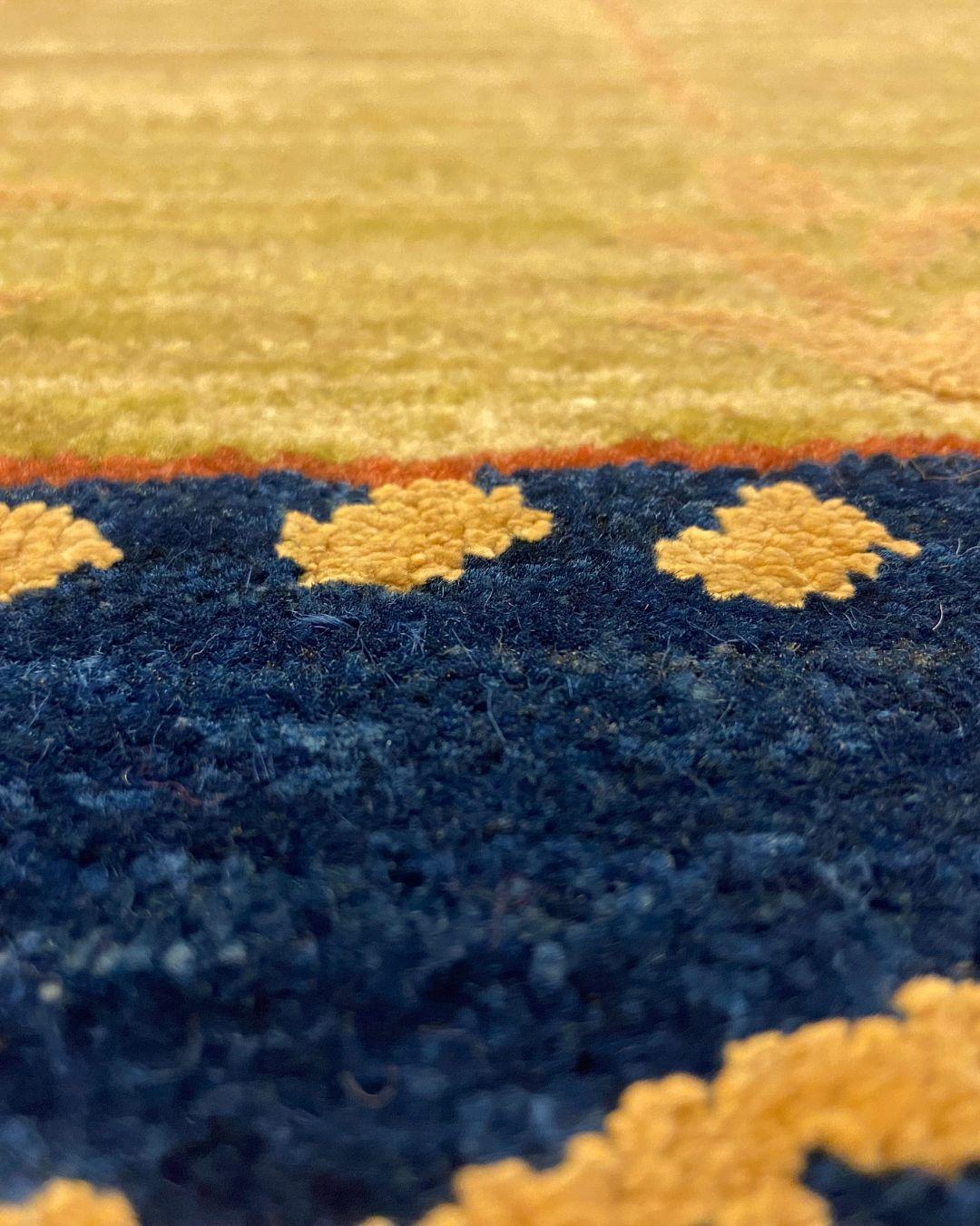 Laine Tapis en laine noué à la main, vert, bleu et or, inspiré de l'Art Nouveau, 2x3 en vente