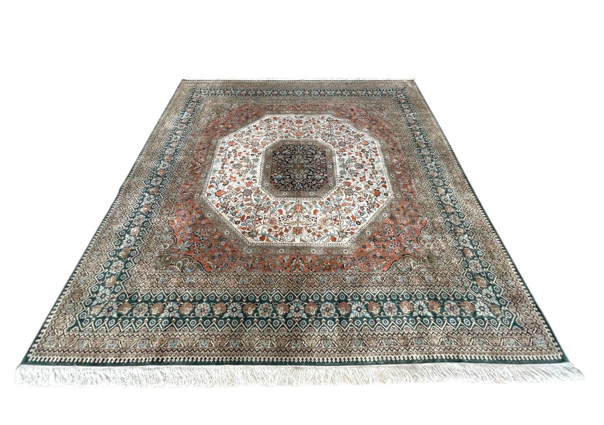 Hand Knotted Green Semi Floral Turkish Silk Rug  In Good Condition For Sale In San Diego, CA