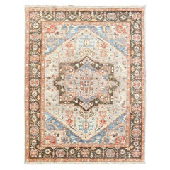 Heriz noué à la main par Keivan Woven Arts en marron, bleu glacier, bleu royal et rouge