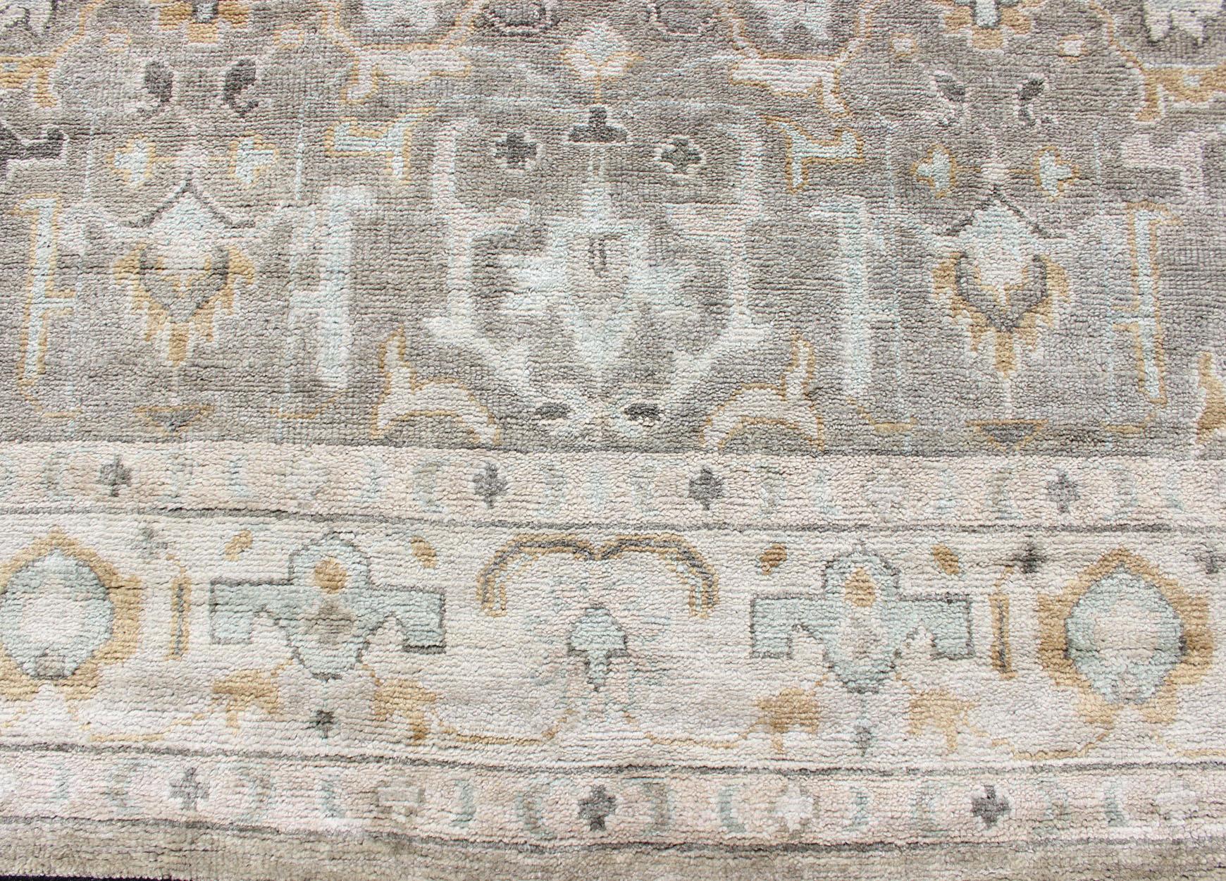 Hand-Knotted Indian Oushak in Faded Green, Taupe, Gold and Cream For Sale 3