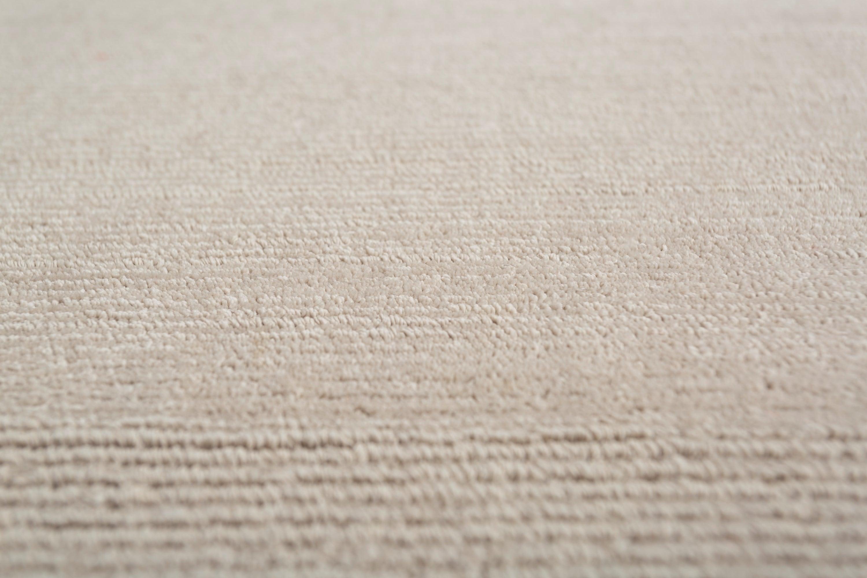 Moderno Tappeto in lana Jaipur annodato a mano in grigio classico, design minimalista e solido in vendita