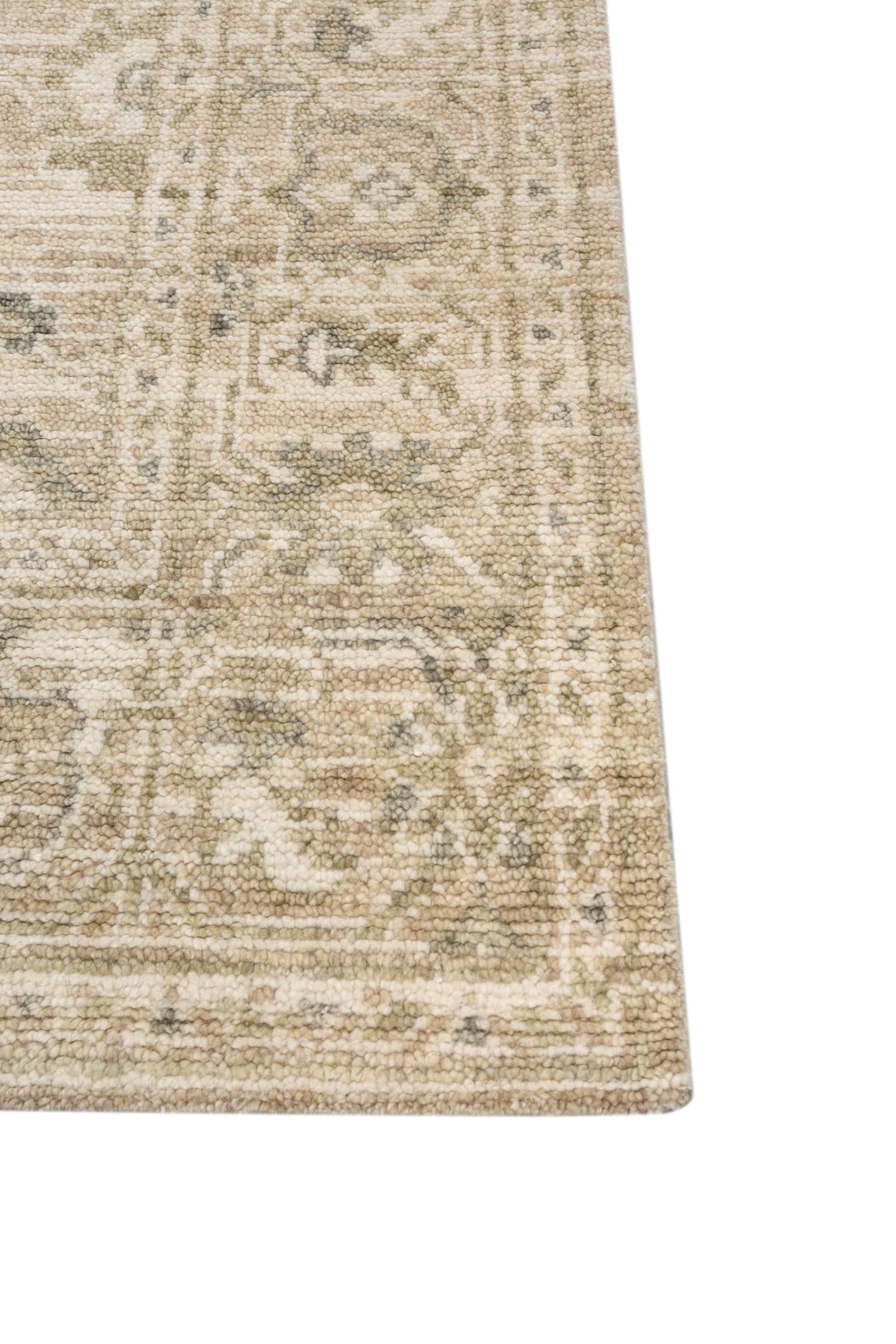 Handgeknüpfter Jaipur-Wollteppich in weichem Beige und Grün, subtilem, abstraktem Design (Indisch) im Angebot