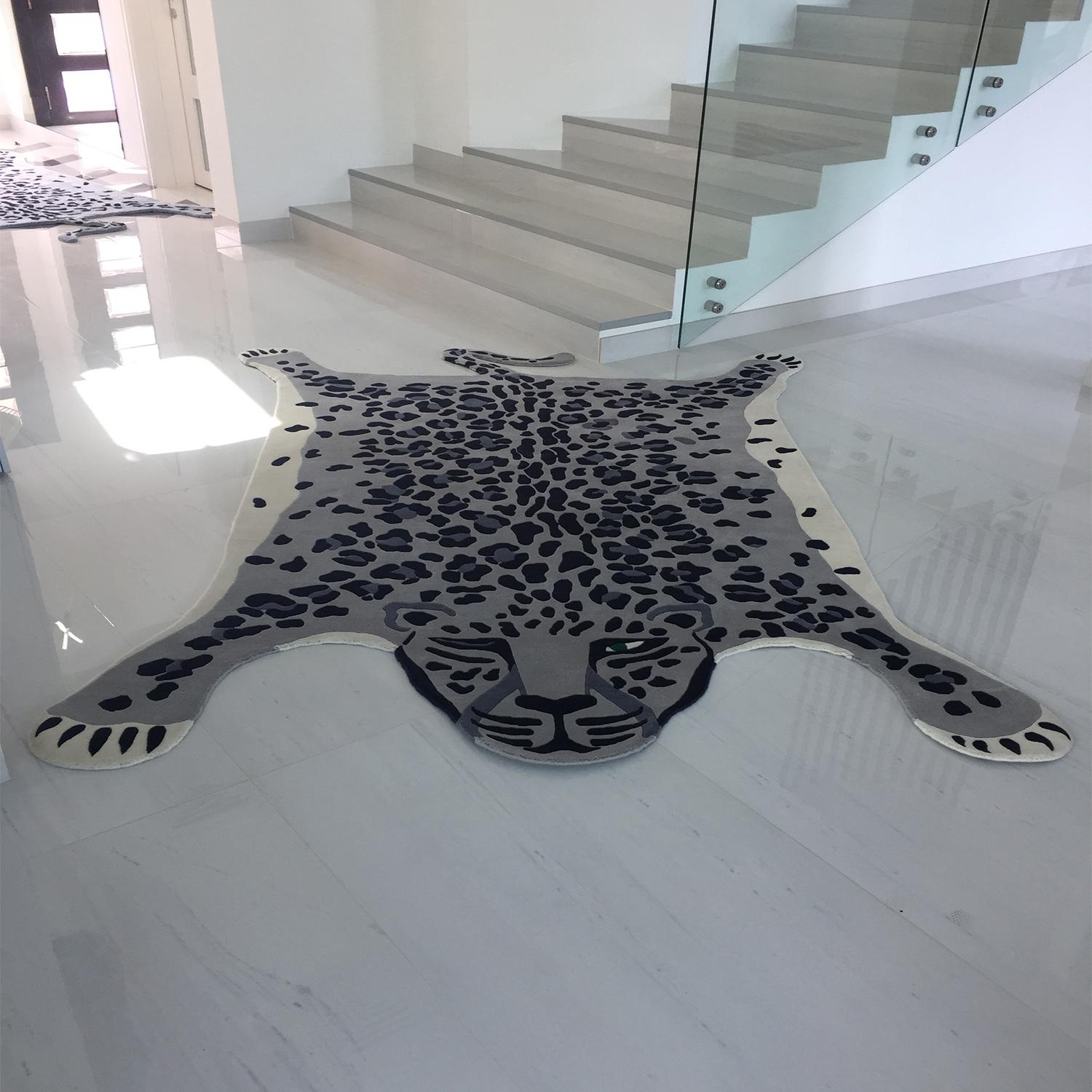 snow leopard carpet