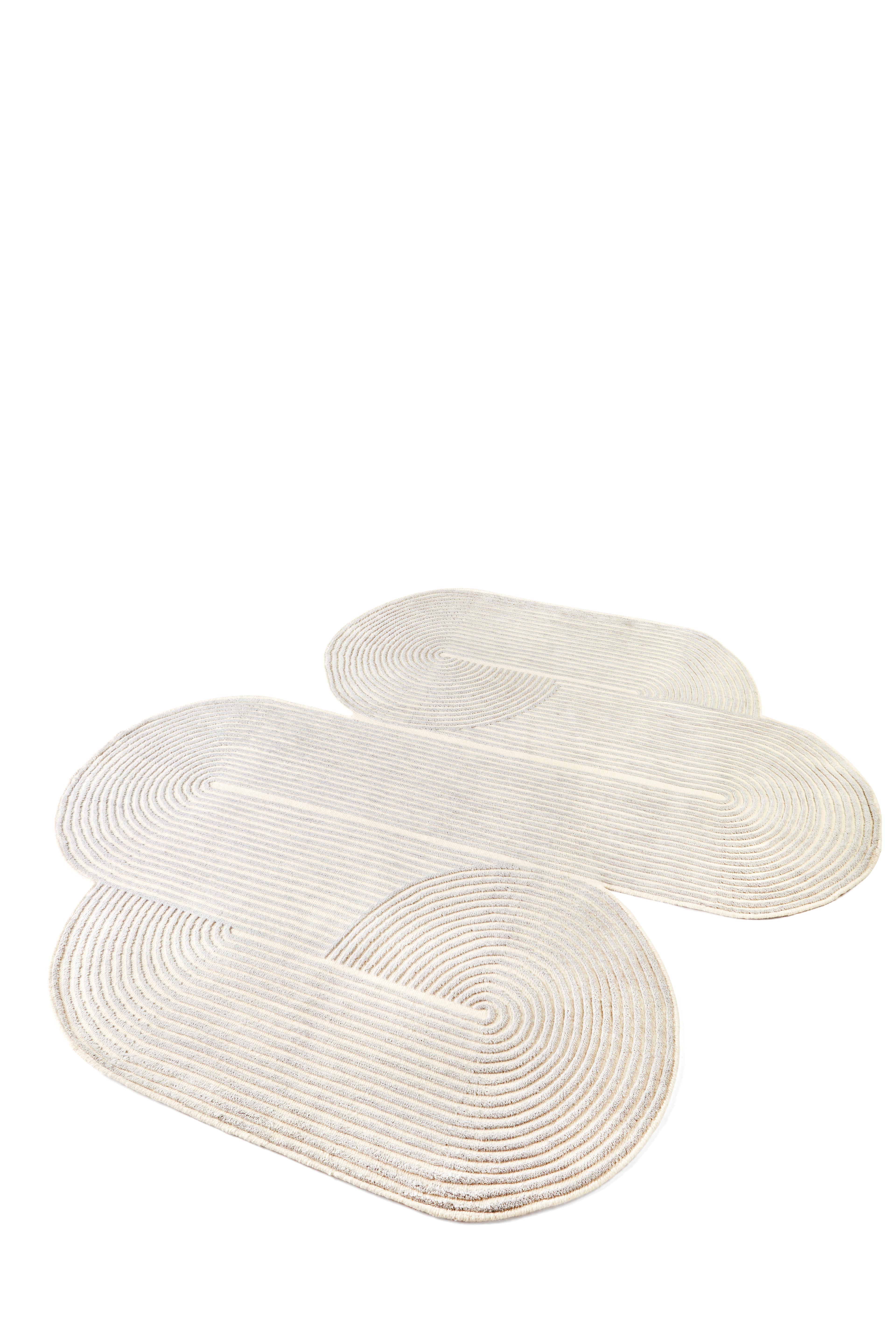 Moderne Tapis Loop noué à la main par Hatsu en vente