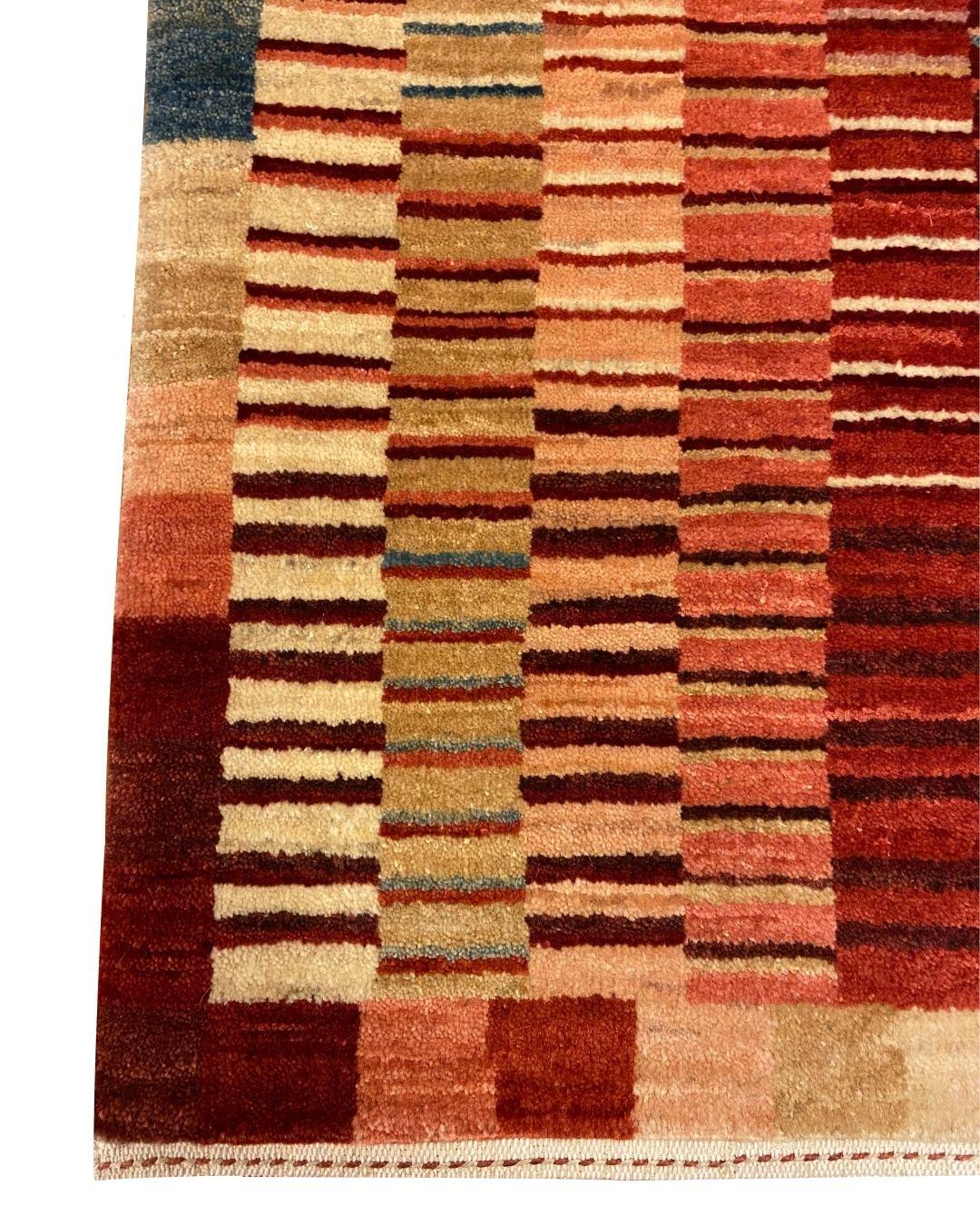 Handgeknüpfter Mid-Century Modern 8'x10' Teppich aus roter, cremefarbener, blauer und rosa Wolle im Angebot 3