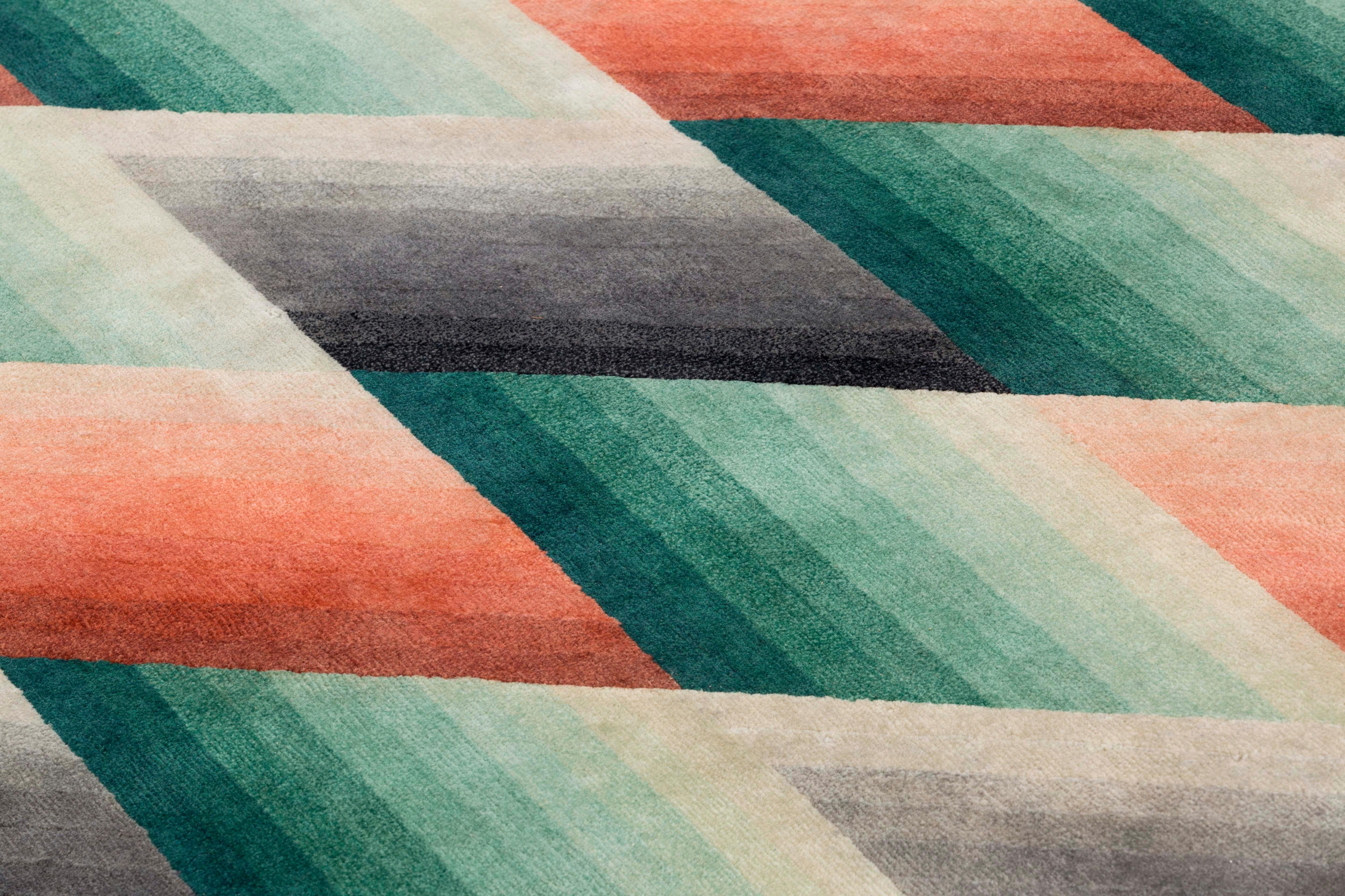 Patricia Urquiola creates another modern classic accessory. Mirage, the new collection of rugs designed for GAN, is destined to become a treasured icon. Color, geometry and superimposition are combined with this rug of pure New Zealand wool