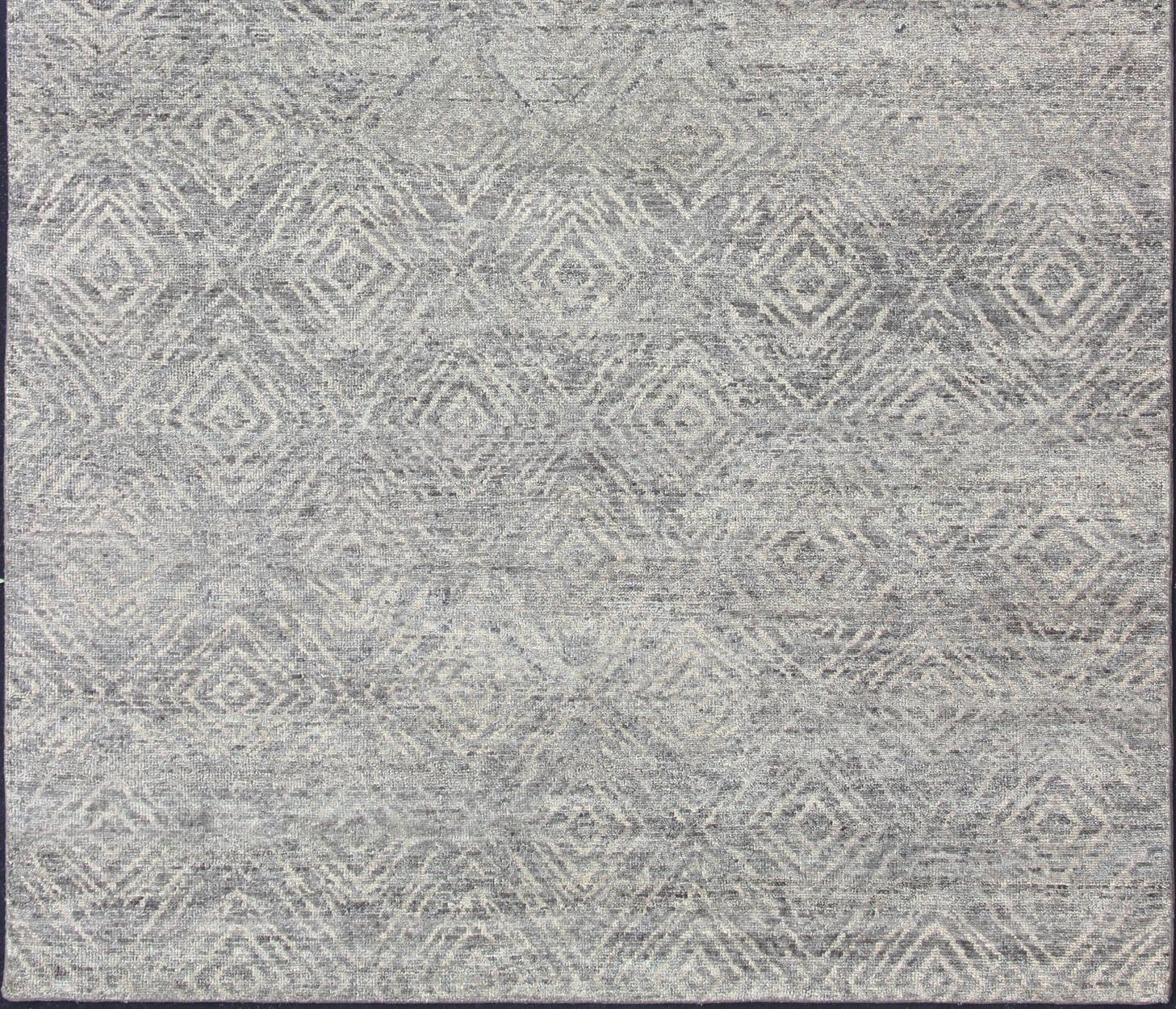 Hand-Knotted Modern Diamond Design Area Rug in Gray-Green by Keivan Woven Arts For Sale 6