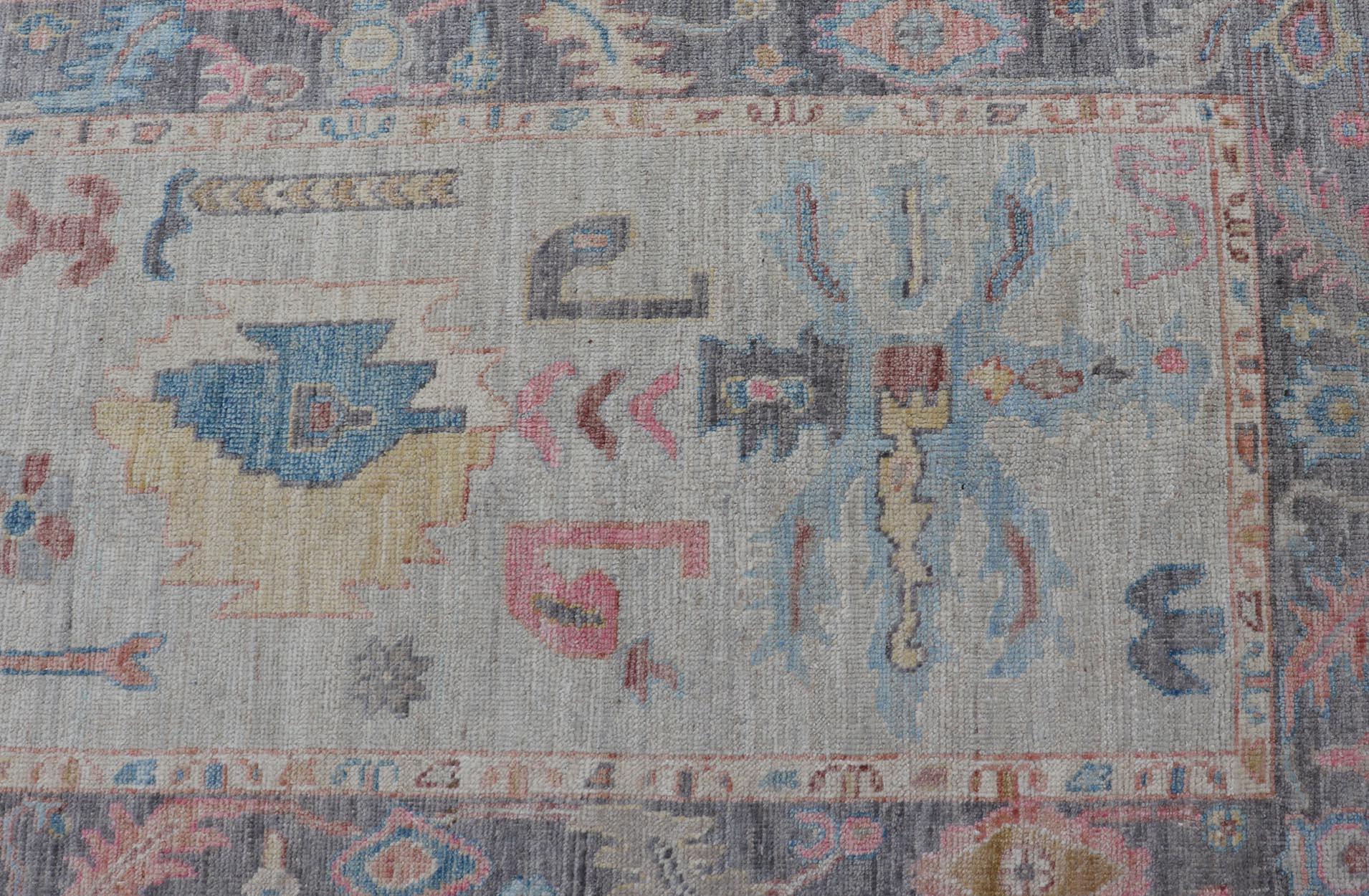 Hand-Knotted Modern Tribal Oushak Long Runner in Wool with Colorful Motifs In New Condition For Sale In Atlanta, GA