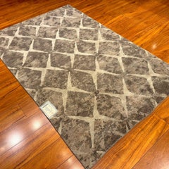 Hand-Knotted Modern Wool Silk Rug 4x6 Grey Diamond Trellis Abstract