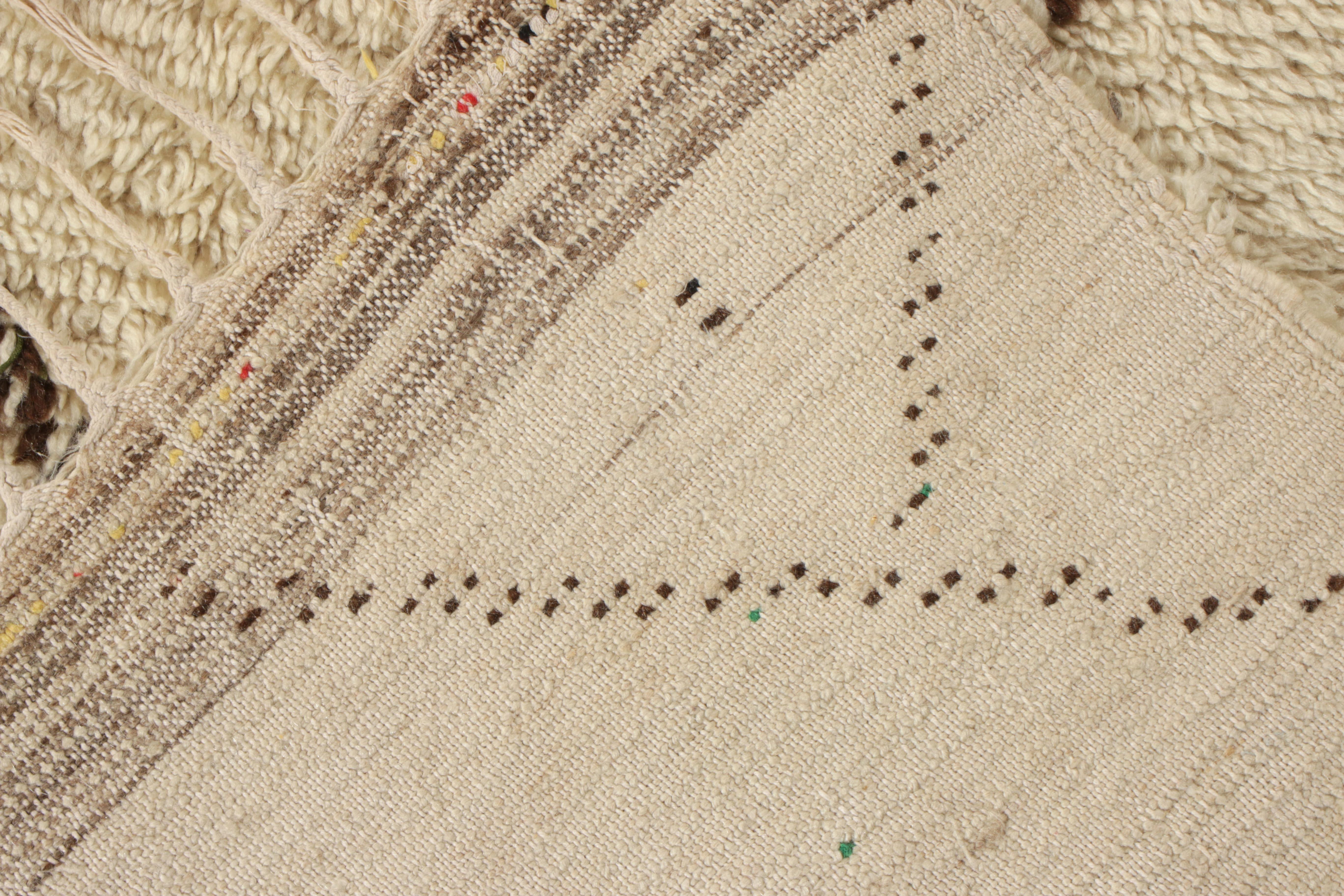 Vintage Moroccan Berber Rug in Beige with Brown Chevrons, from Rug & Kilim In Good Condition For Sale In Long Island City, NY