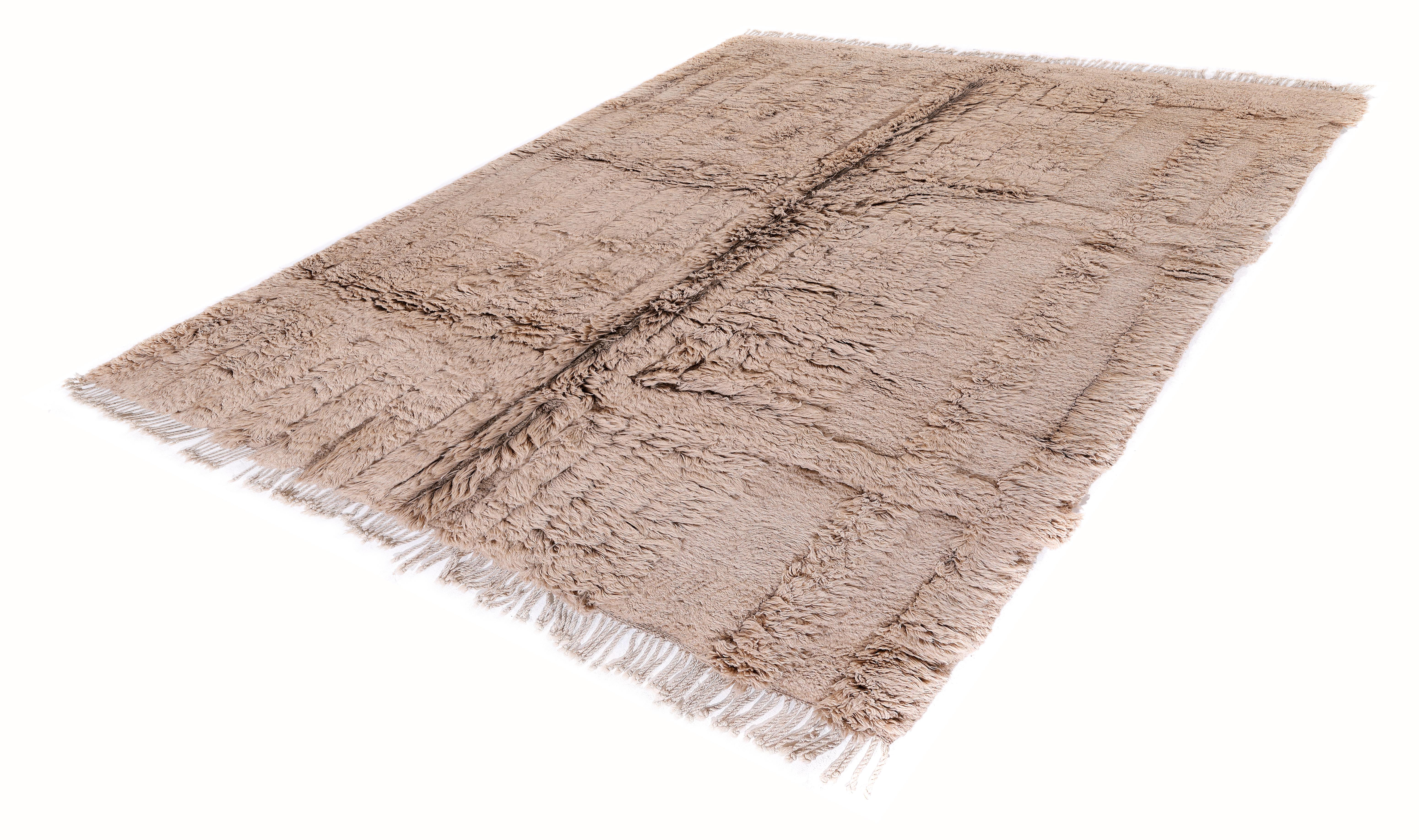 Annodato a mano Tappeto marocchino annodato a mano in lana color taupe - Design geometrico contemporaneo in vendita