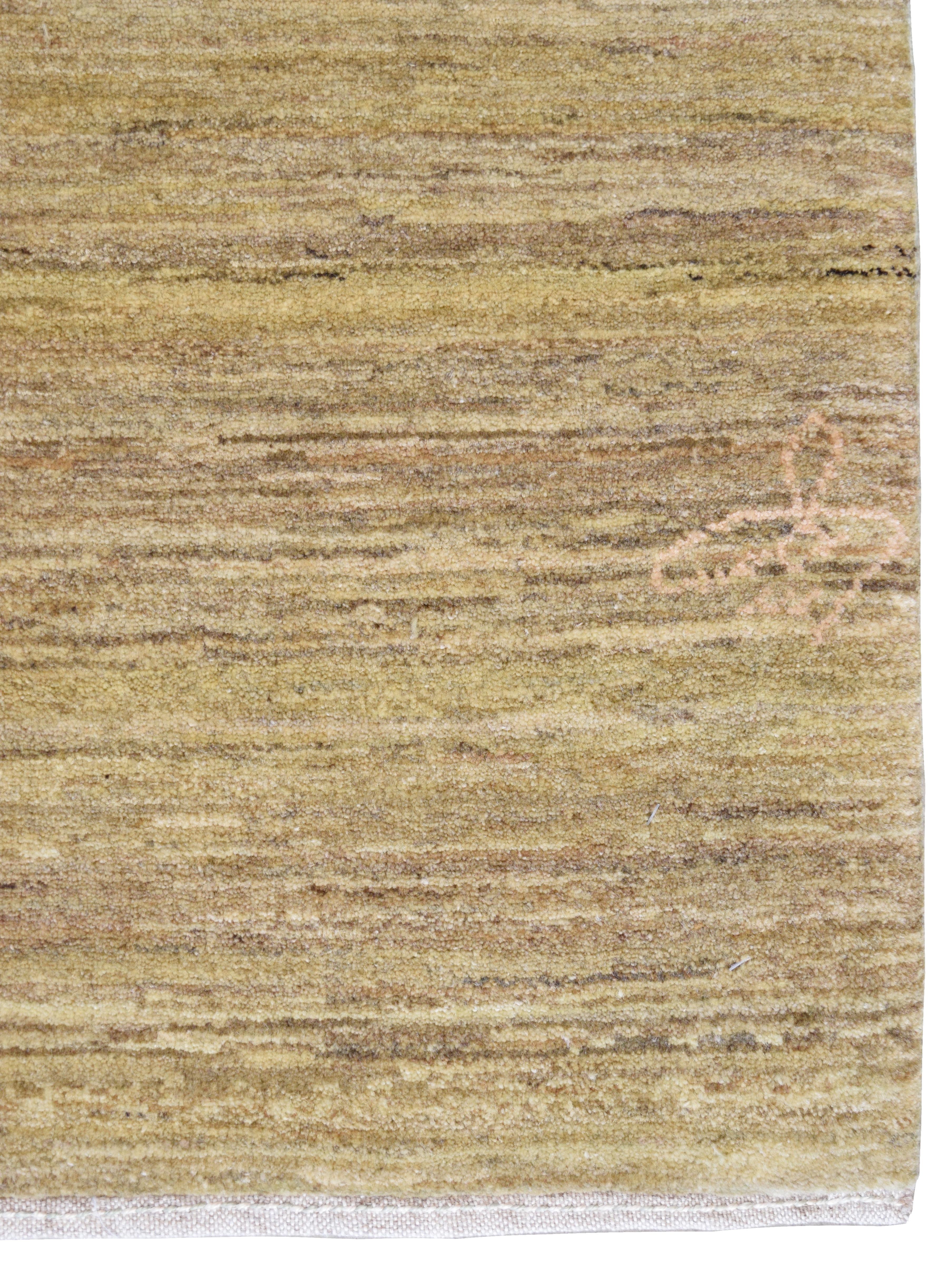 Handgeknüpfter, neutraler, minimalistischer, minimalistischer persischer Wollteppich in Beige und Sand, 8' x 10' (Persisch) im Angebot