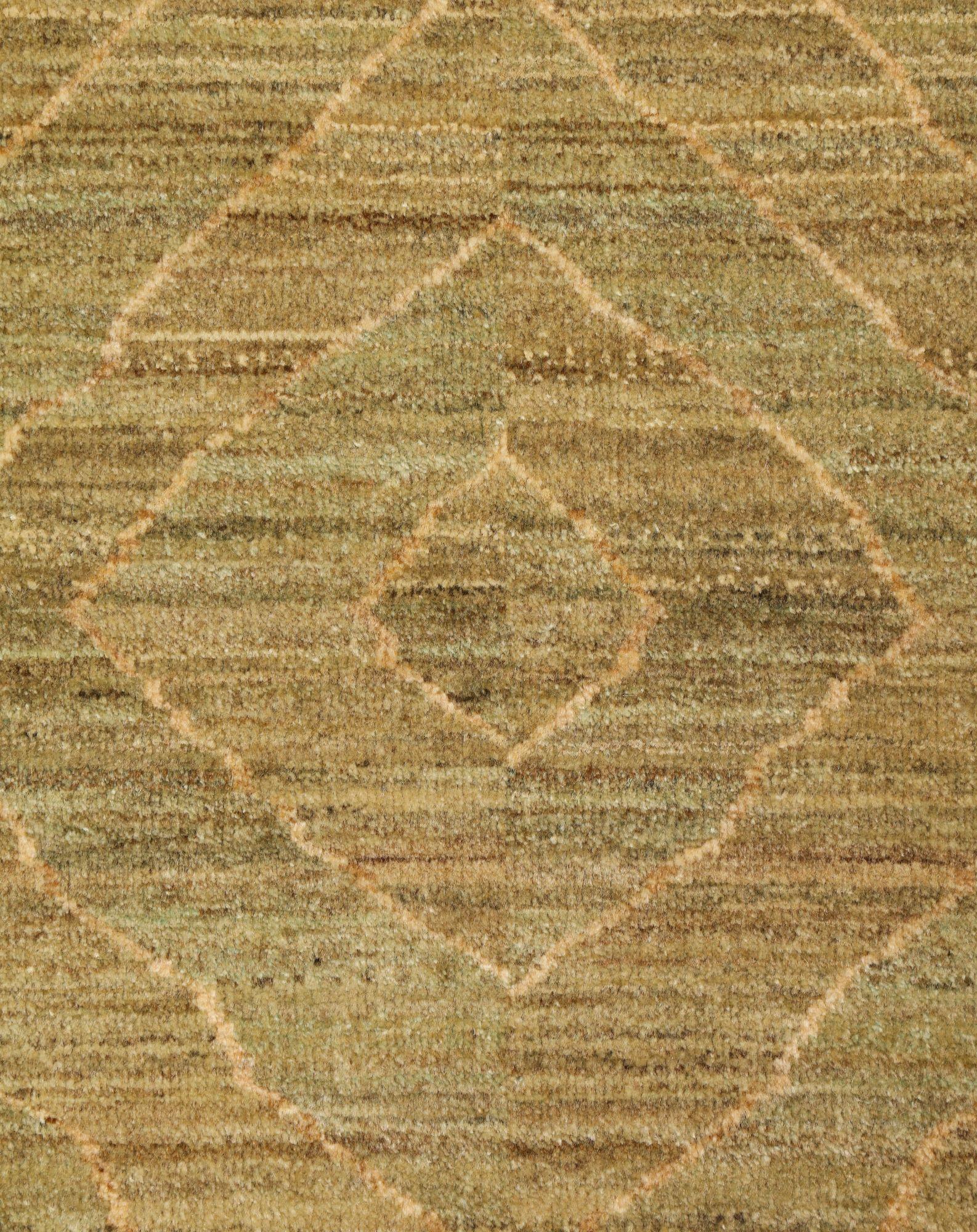 Perse Hand-Knotted Organic Modern Persian Carpet in Soft Olive and Taupe, 5' x 7' en vente