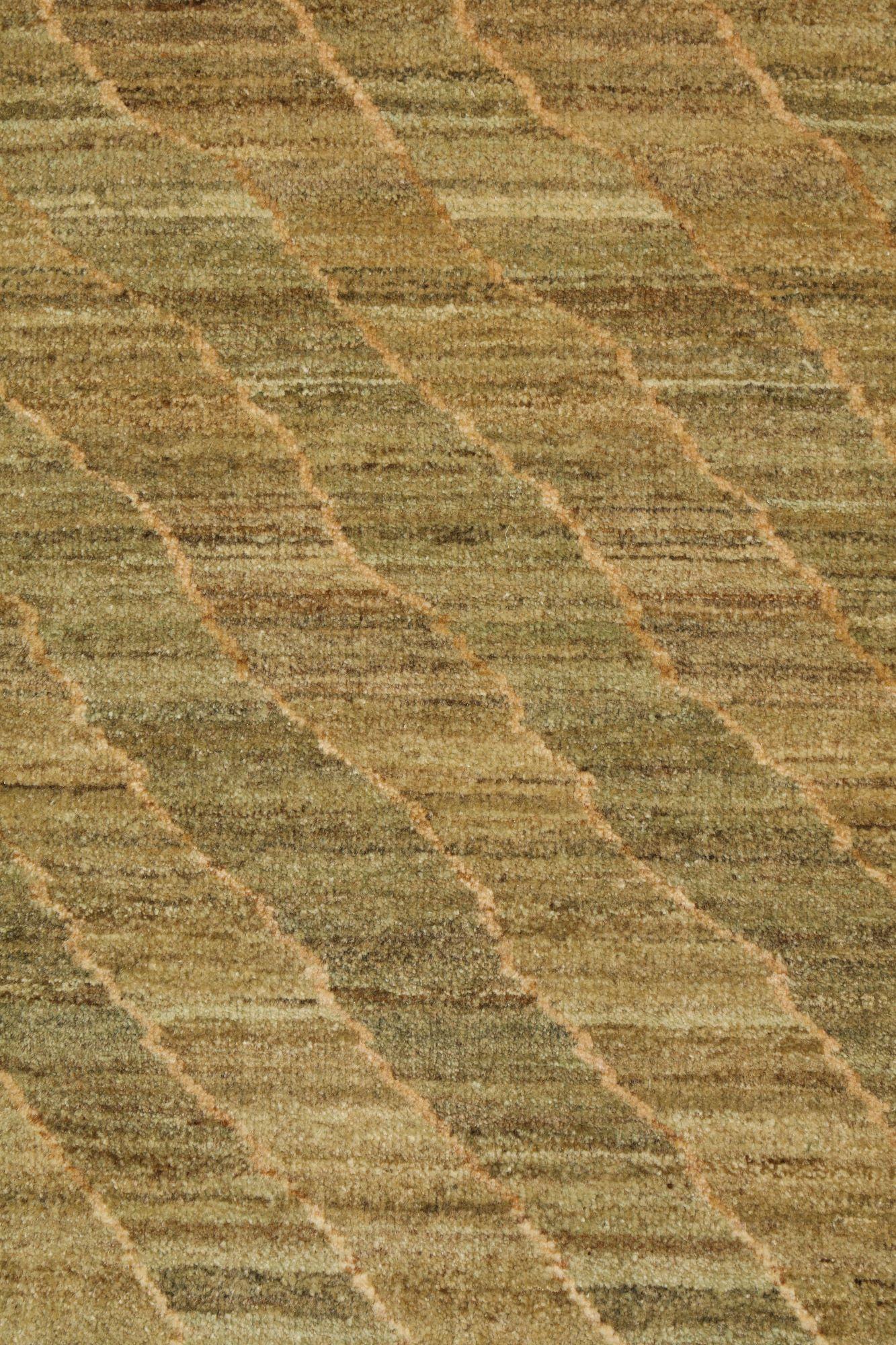 Hand-Knotted Organic Modern Persian Carpet in Soft Olive and Taupe, 5' x 7' Neuf - En vente à New York, NY