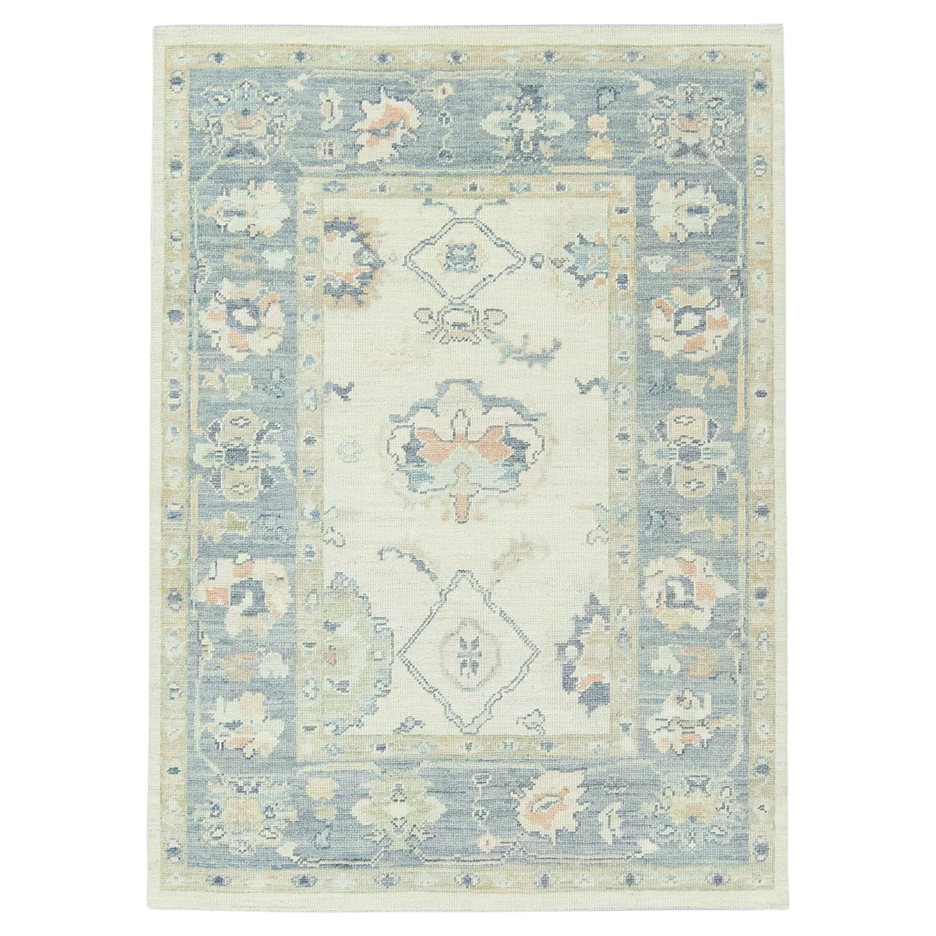 Tapis Oushak turc en laine orientale nouée à la main  5'1" x 7" #15079 en vente