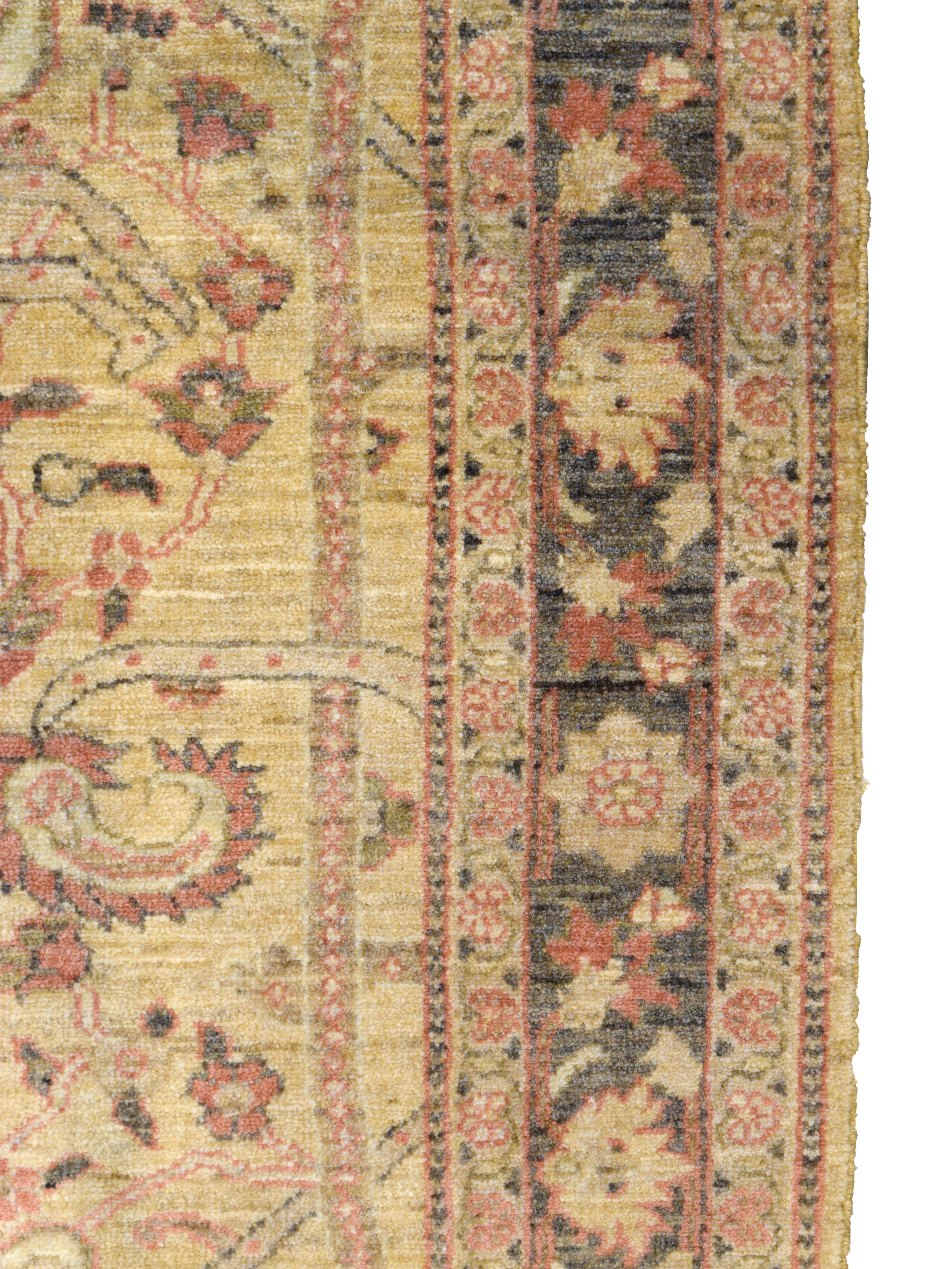Handgeknüpfter persischer Blumenteppich in Braun, Orange, Grün und Creme Wolle, 4' x 6' im Zustand „Neu“ im Angebot in New York, NY