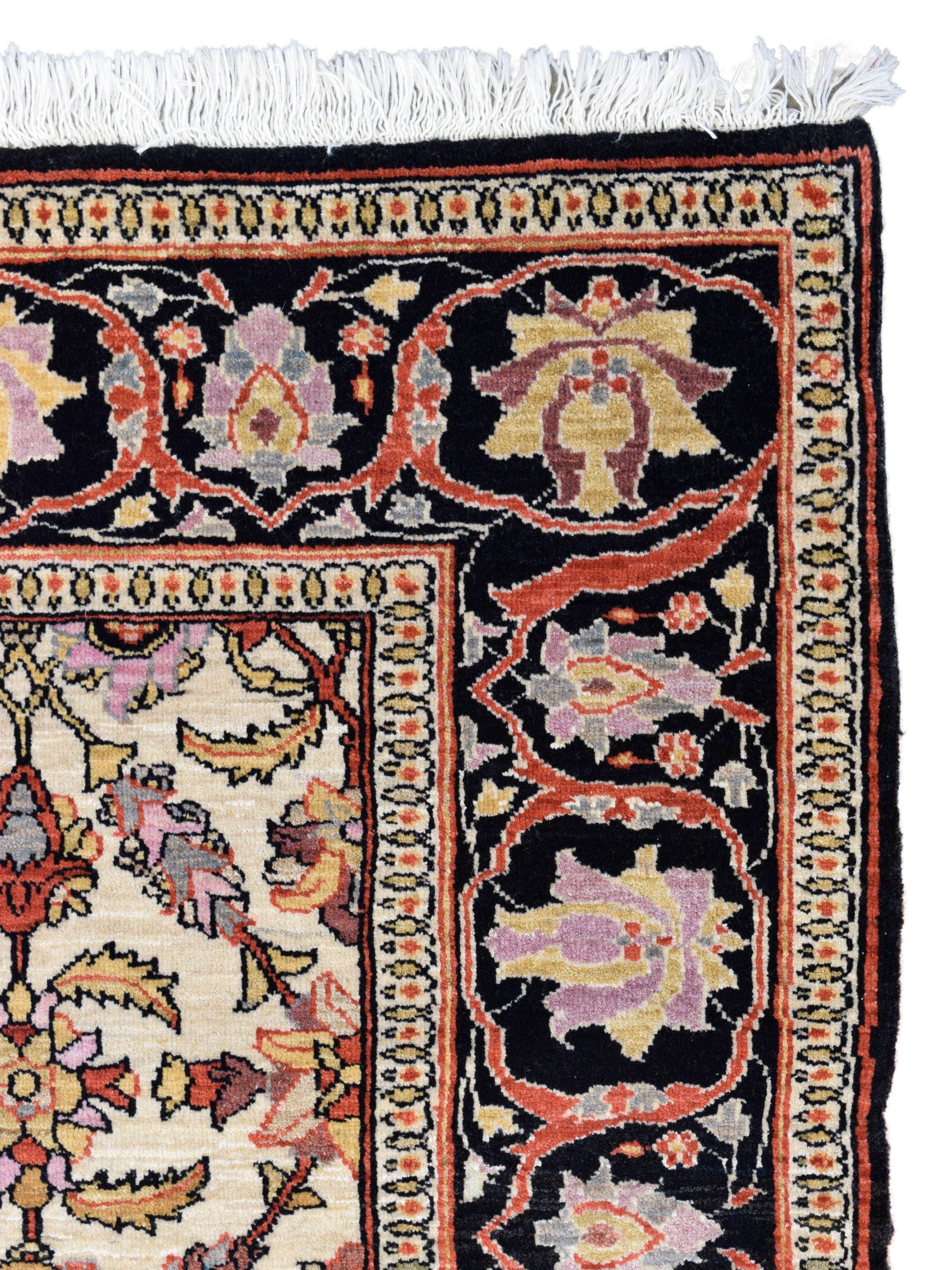 XXIe siècle et contemporain Tapis persan noué à la main avec médaillons floraux en crème, rouille, noir, 5' x 7 en vente