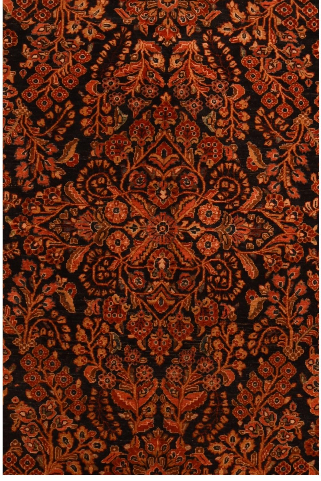 Asian Antique Persian Sarouk For Sale
