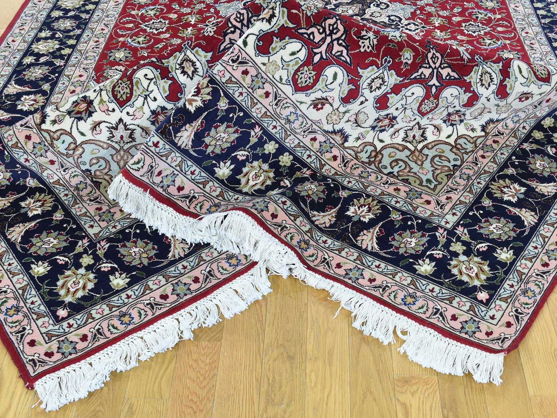 Hand Knotted Persian Tabriz Wool and Silk 400 KPSI Oriental Rug For Sale 1