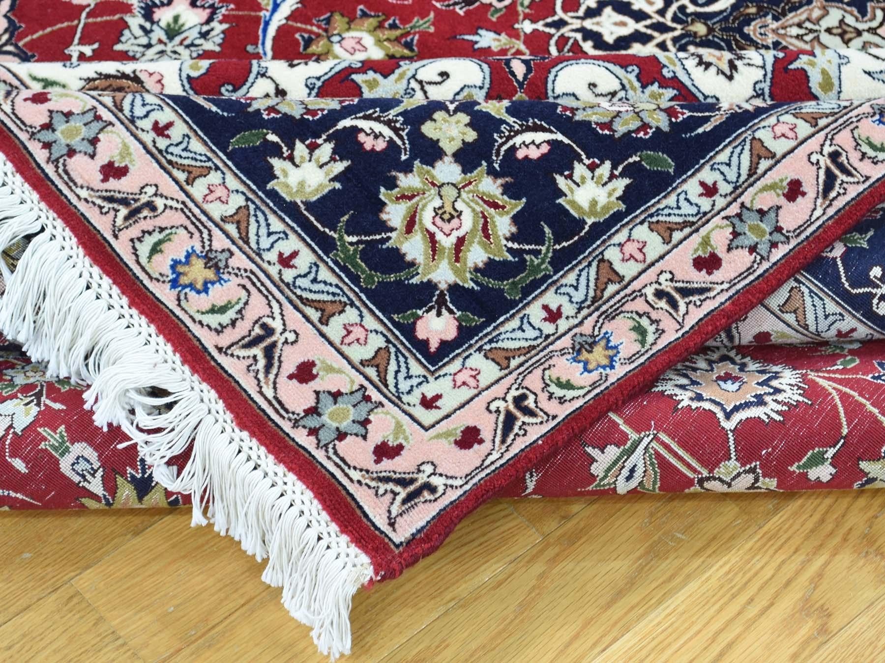 Hand Knotted Persian Tabriz Wool and Silk 400 KPSI Oriental Rug For Sale 2