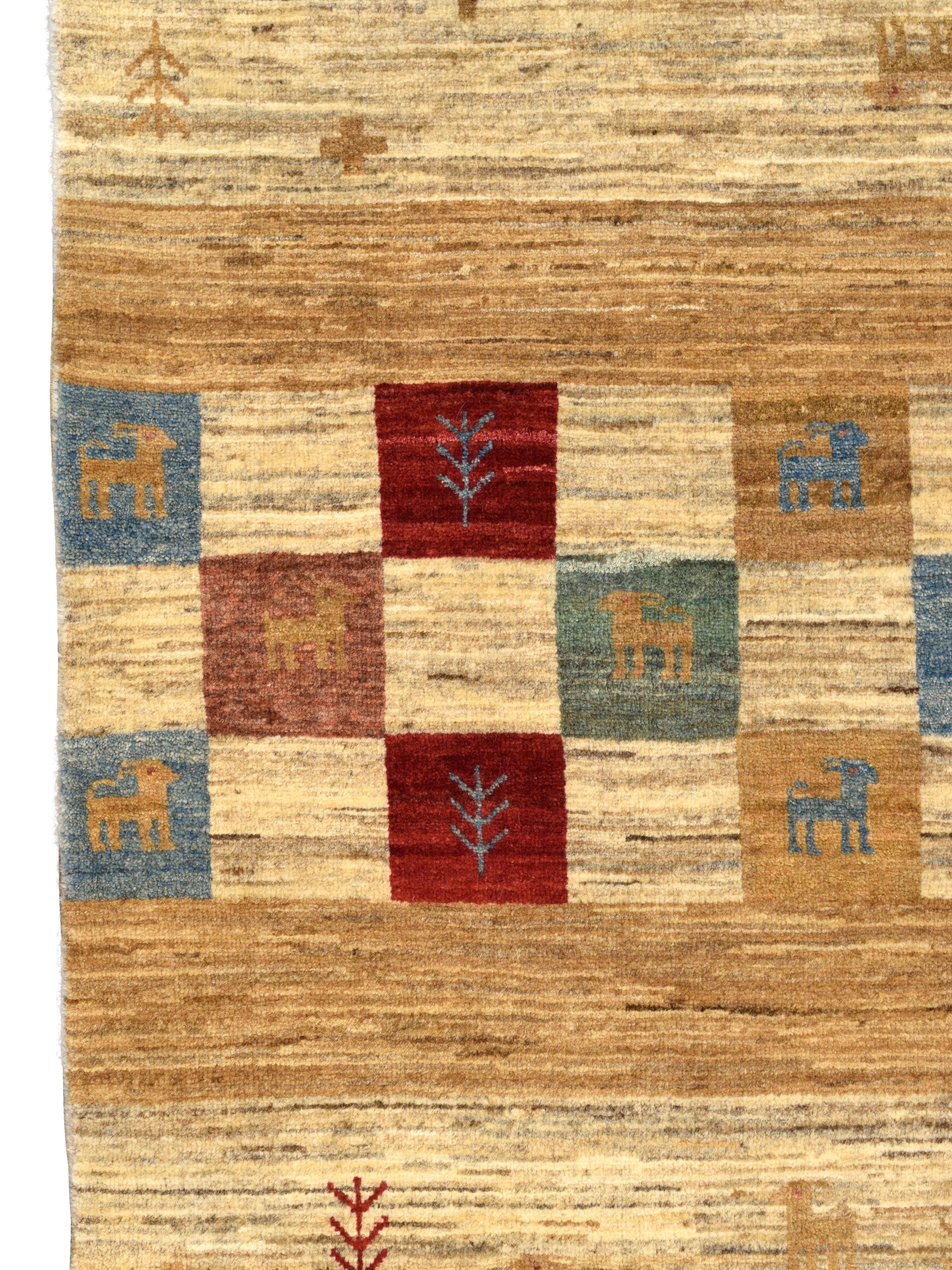 Laine Tapis tribal persan noué à la main en laine teinte naturellement, tons de terre, 4 pi x 6 pi en vente