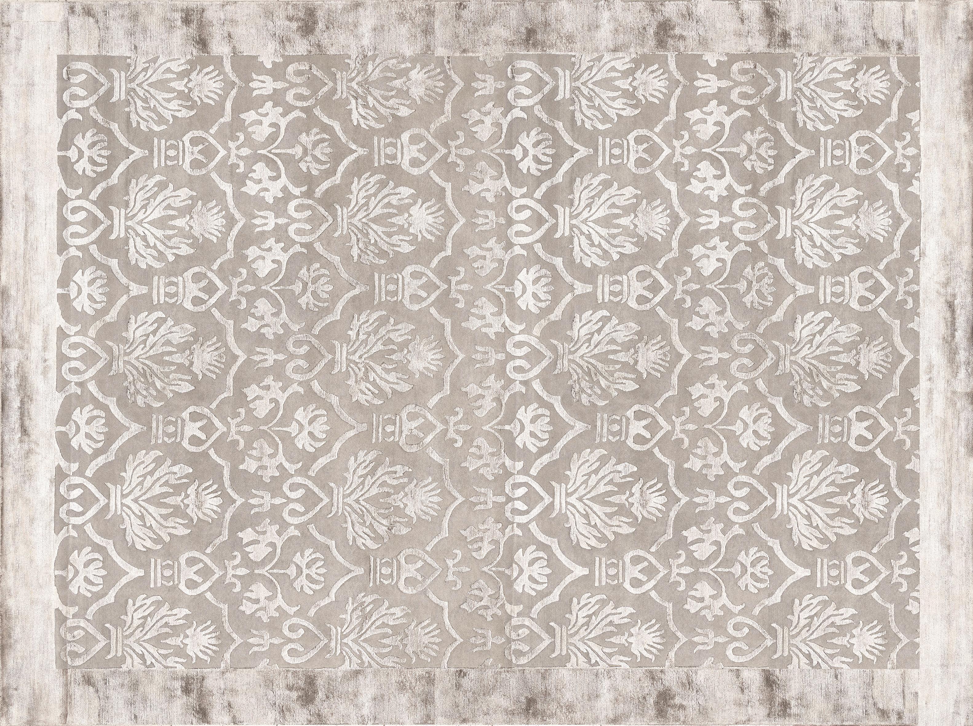 21st Century Carpet Rug Damask in Himalayan Wool and Silk Gray In New Condition For Sale In Milan, IT