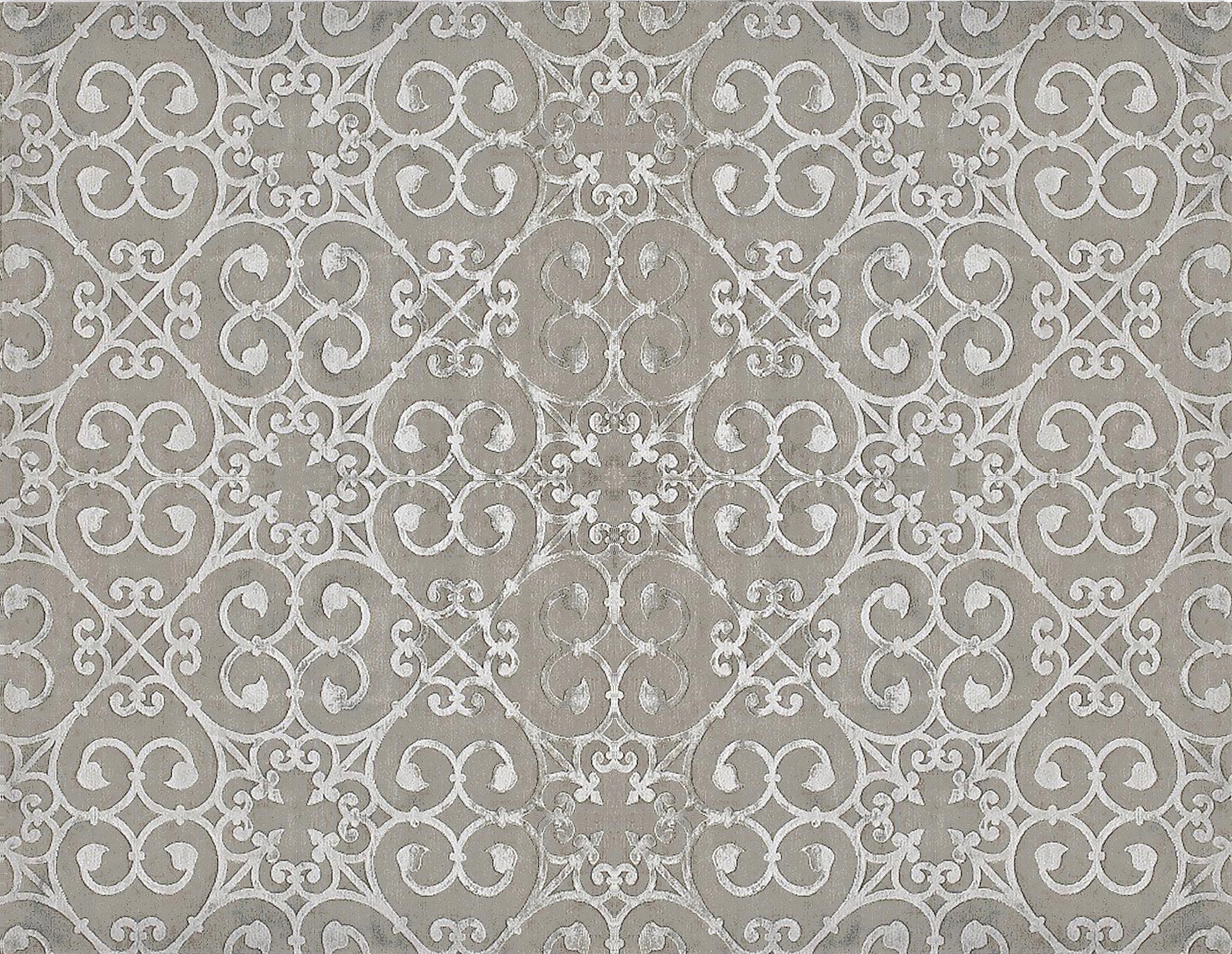 Hand-Knotted 21st Century Carpet Rug Ducale in Himalayan Wool and Silk Gray For Sale
