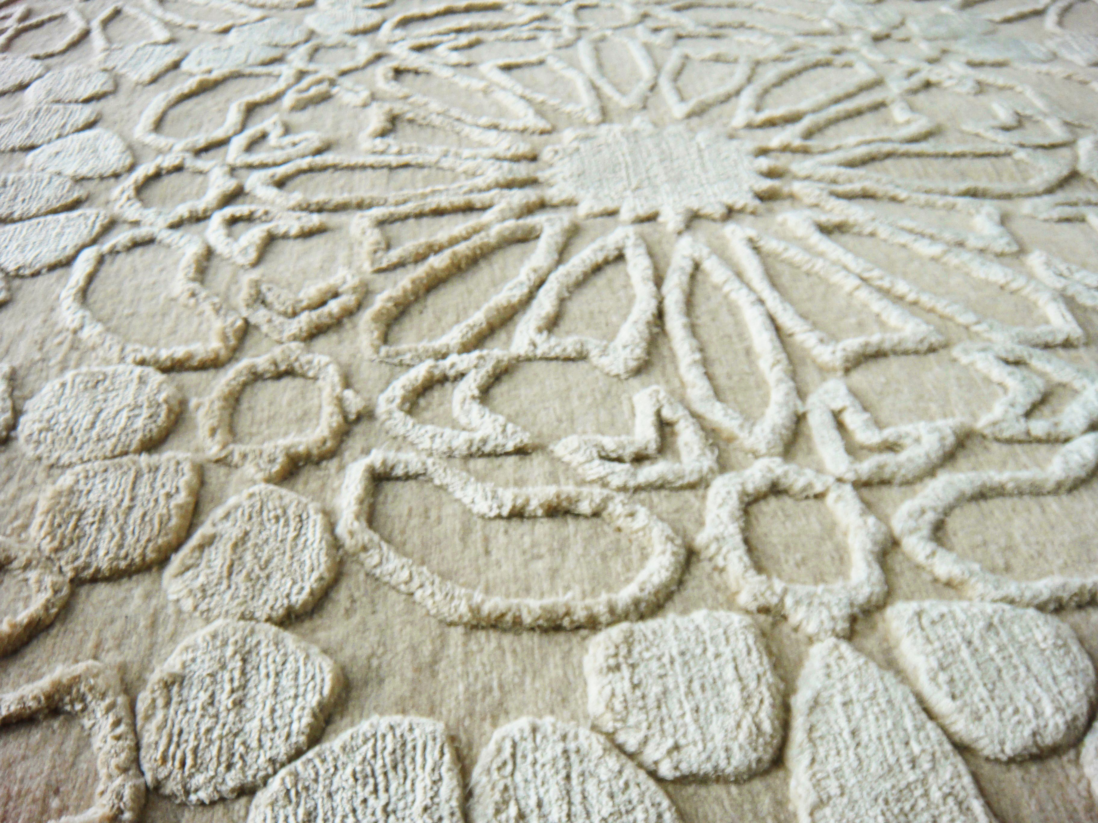 Hand-Knotted 21st Century Carpet Rug Marrakesh in Himalayan Wool and Silk White, Ivory