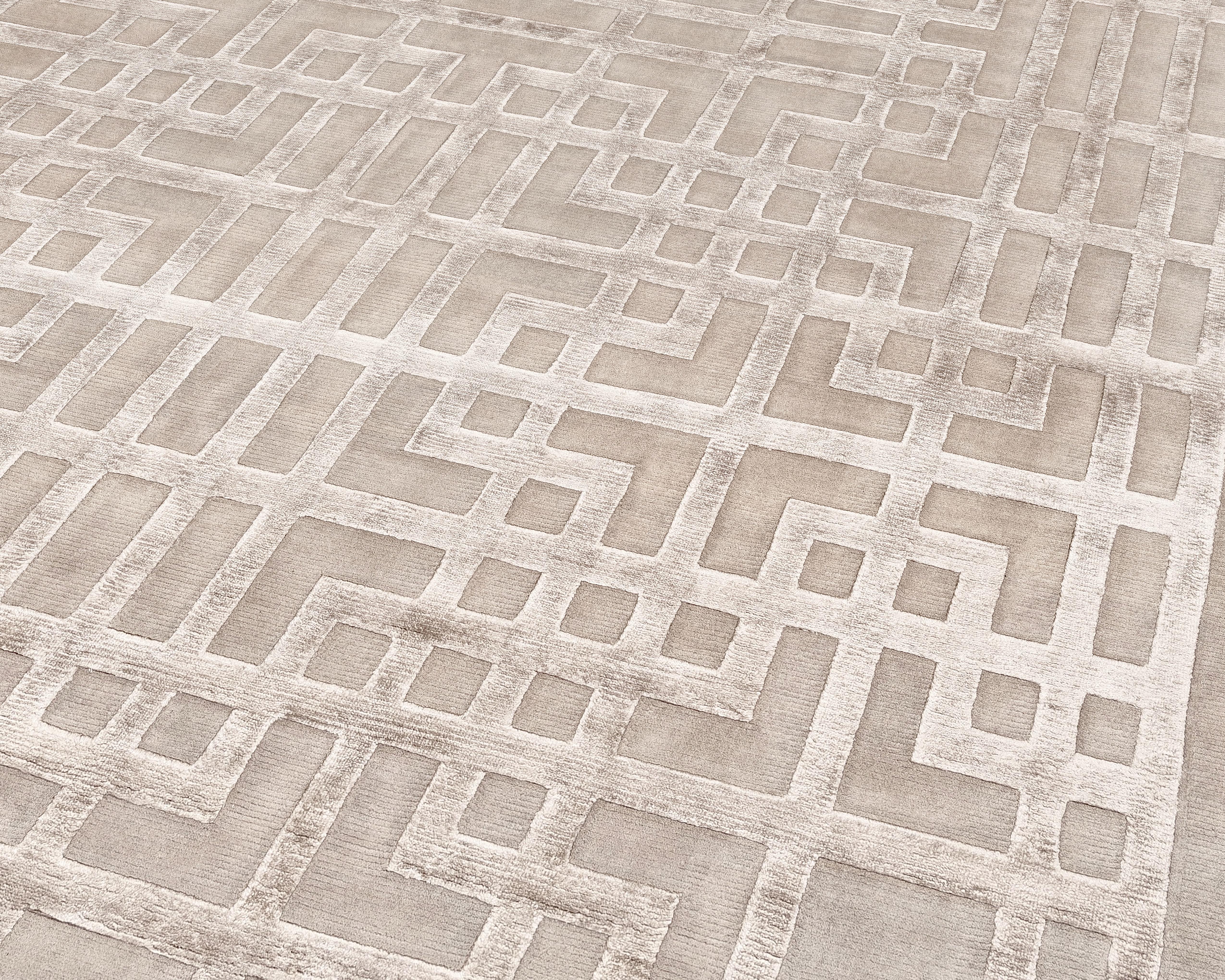 Nepalese 21st Century Carpet Rug Oracle in Himalayan Wool and Silk Gray