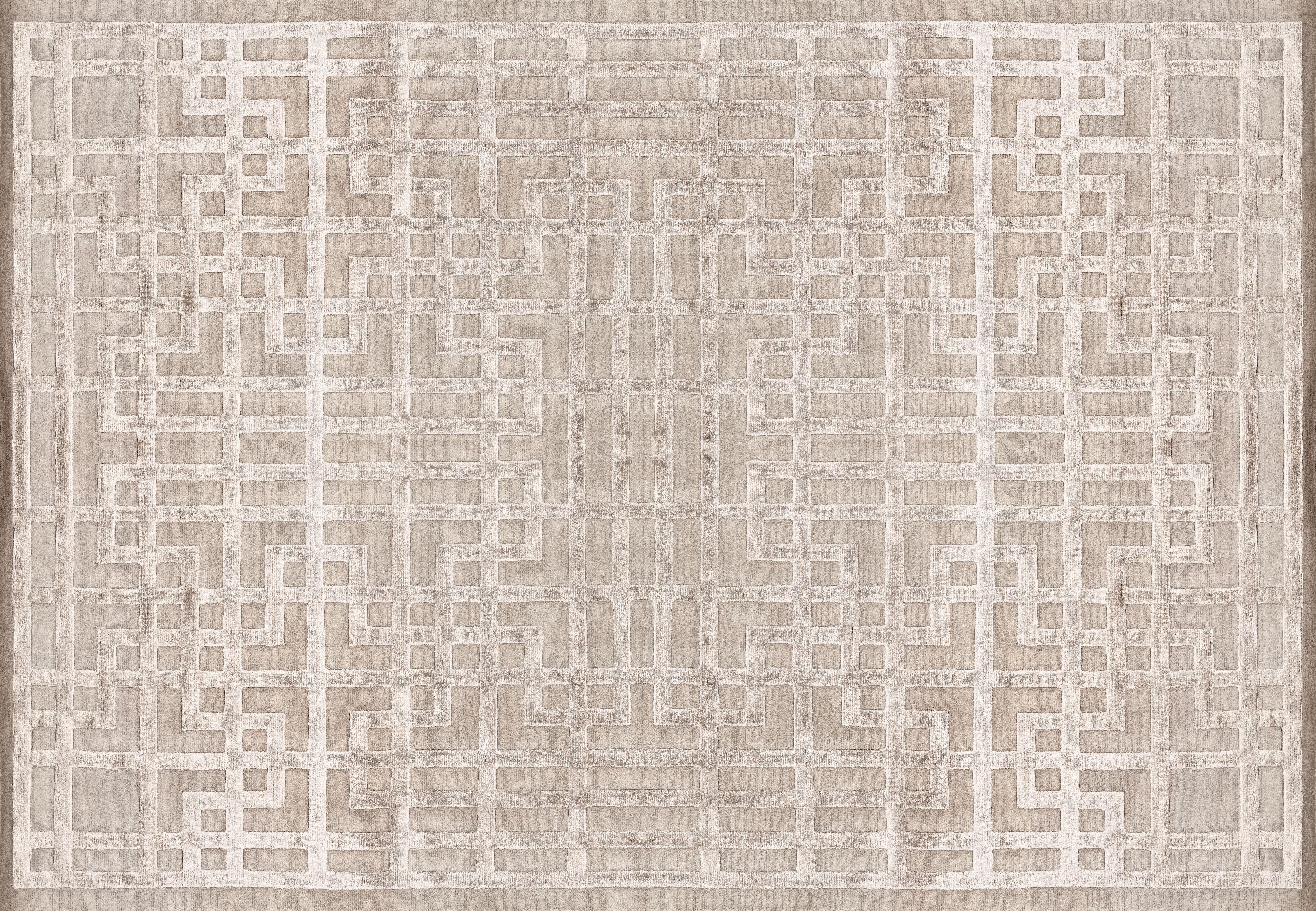 Hand-Knotted 21st Century Carpet Rug Oracle in Himalayan Wool and Silk Gray