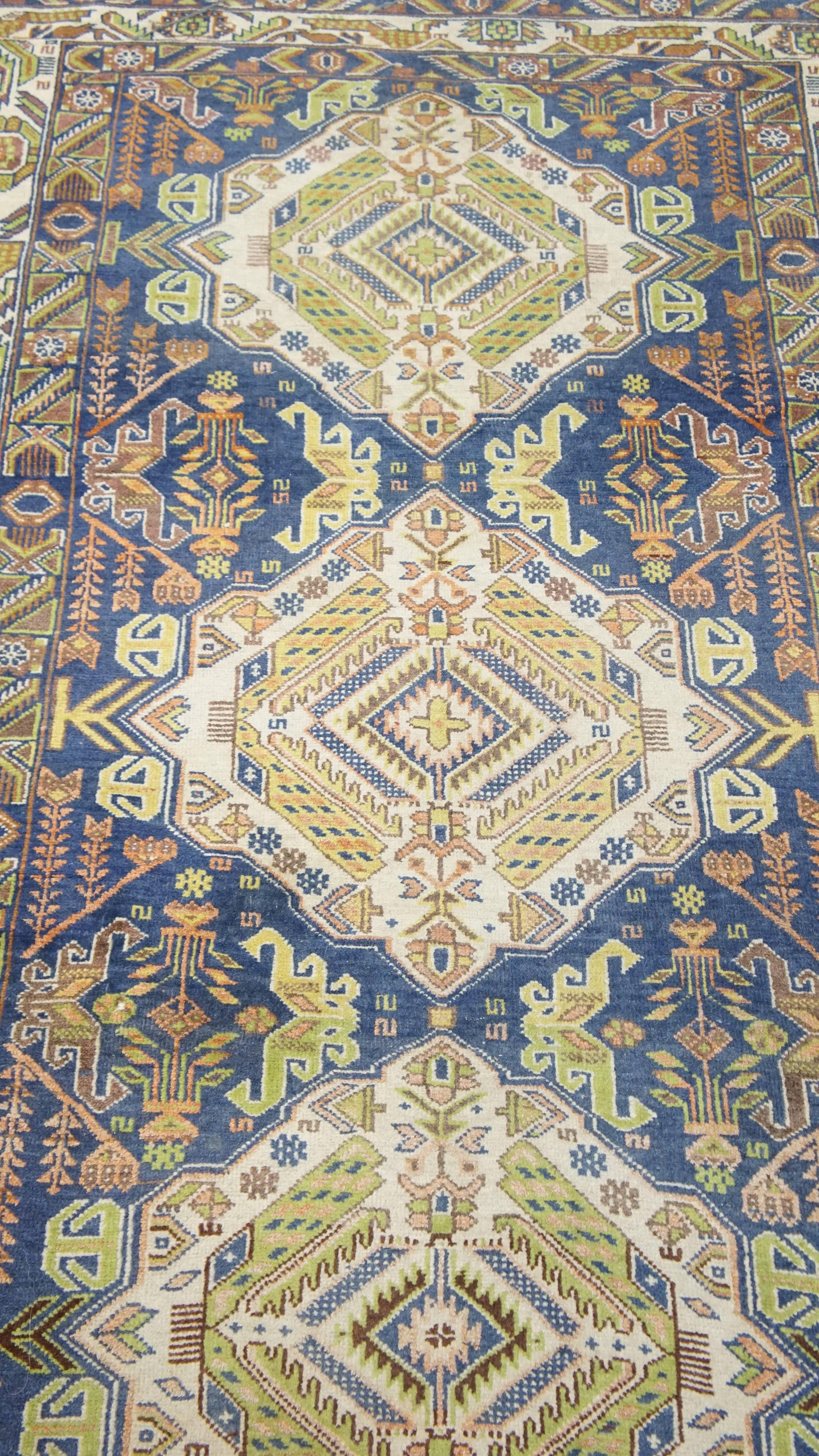 20th Century Hand-knotted rug with a beautiful pattern, 195×116 cm For Sale