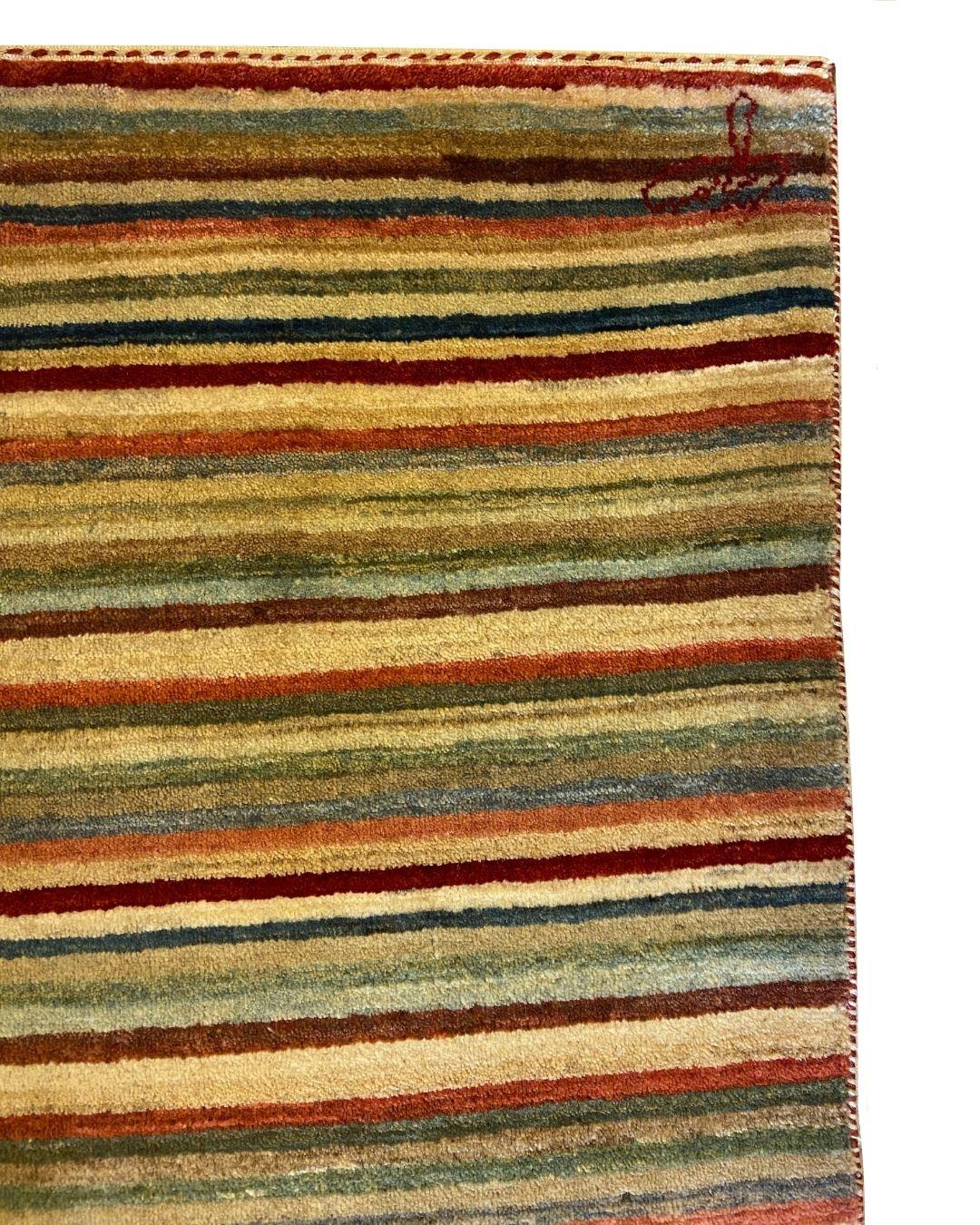 Handgeknüpfter Shekarloo-Wollteppich mit gestreiftem Muster in Erdtönen, 3' x 5' (Moderne) im Angebot