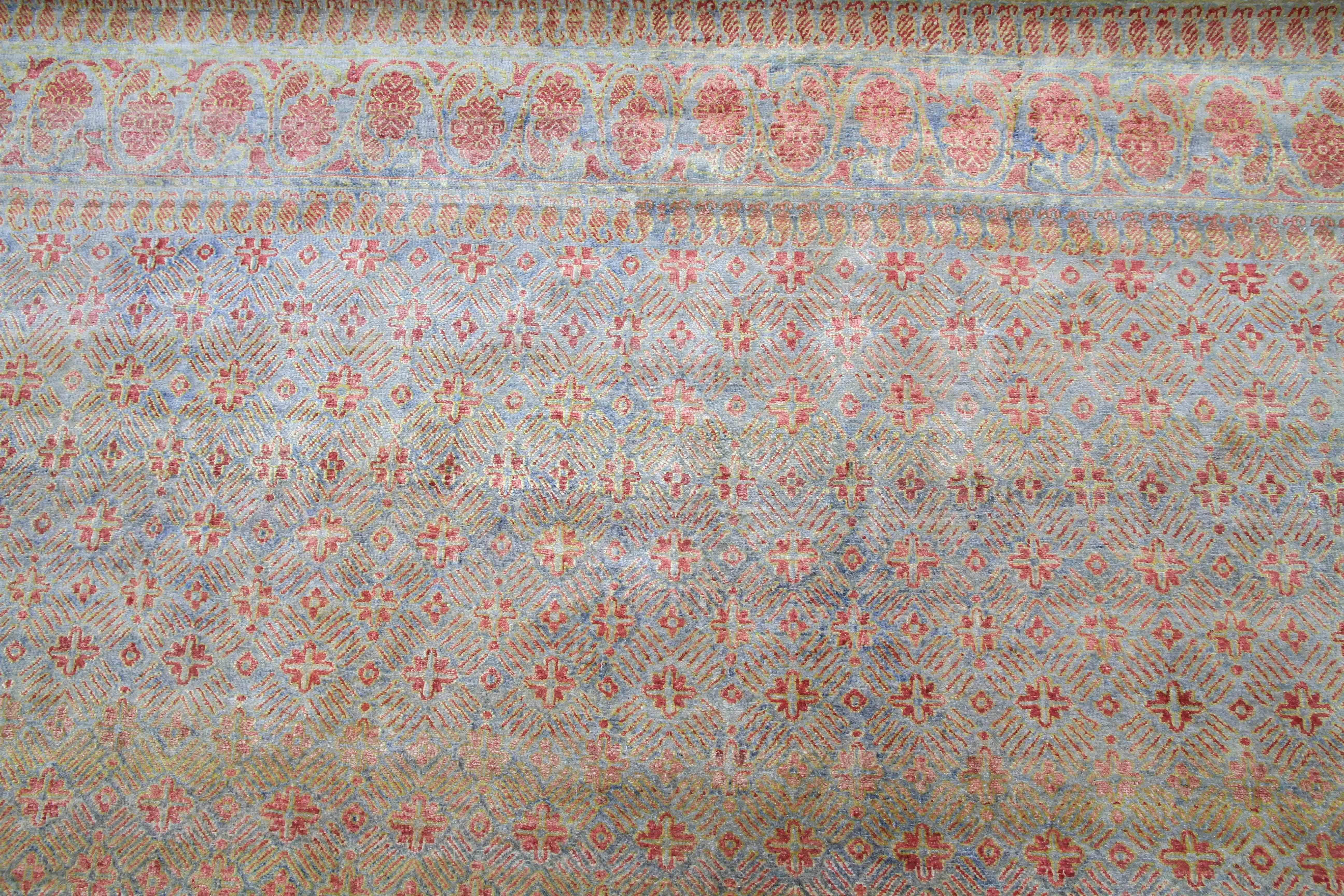 Hand Knotted Silk Rug 8' x 10'07' In New Condition For Sale In New York, US