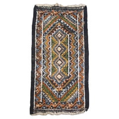 Hand-Knotted Subtle Colorful Rug with Beautiful Pattern – 108x50 cm
