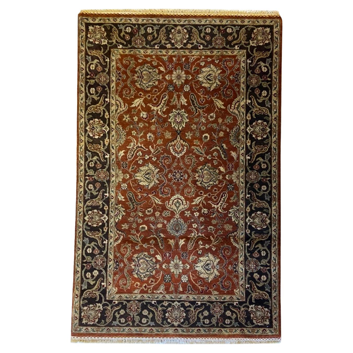 Sultanabad, noué à la main, rouge rouille et gris, 4' x 6' en vente