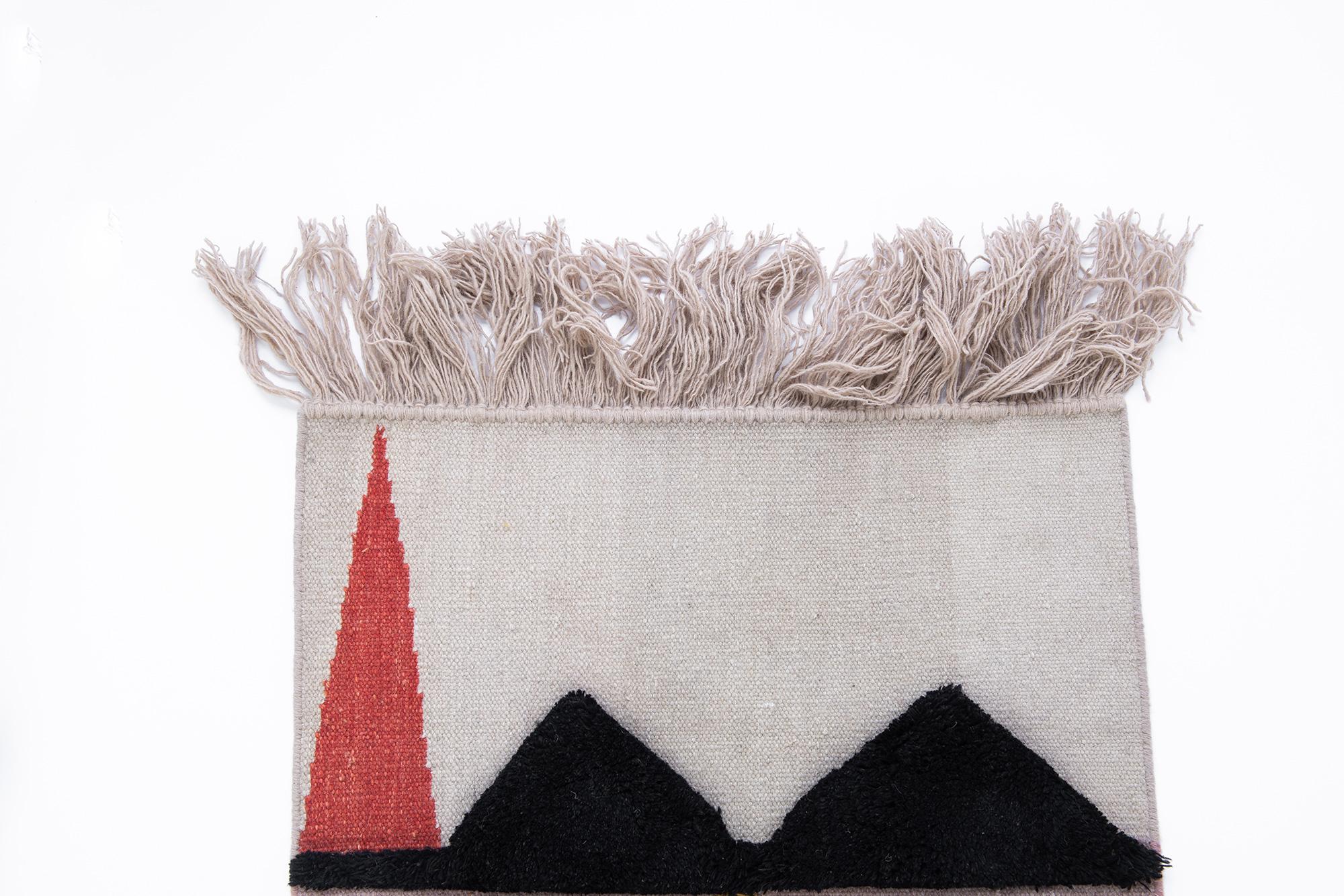 Handgeknüpftes Textilplakat #12 von Lyk Carpet (Wolle) im Angebot