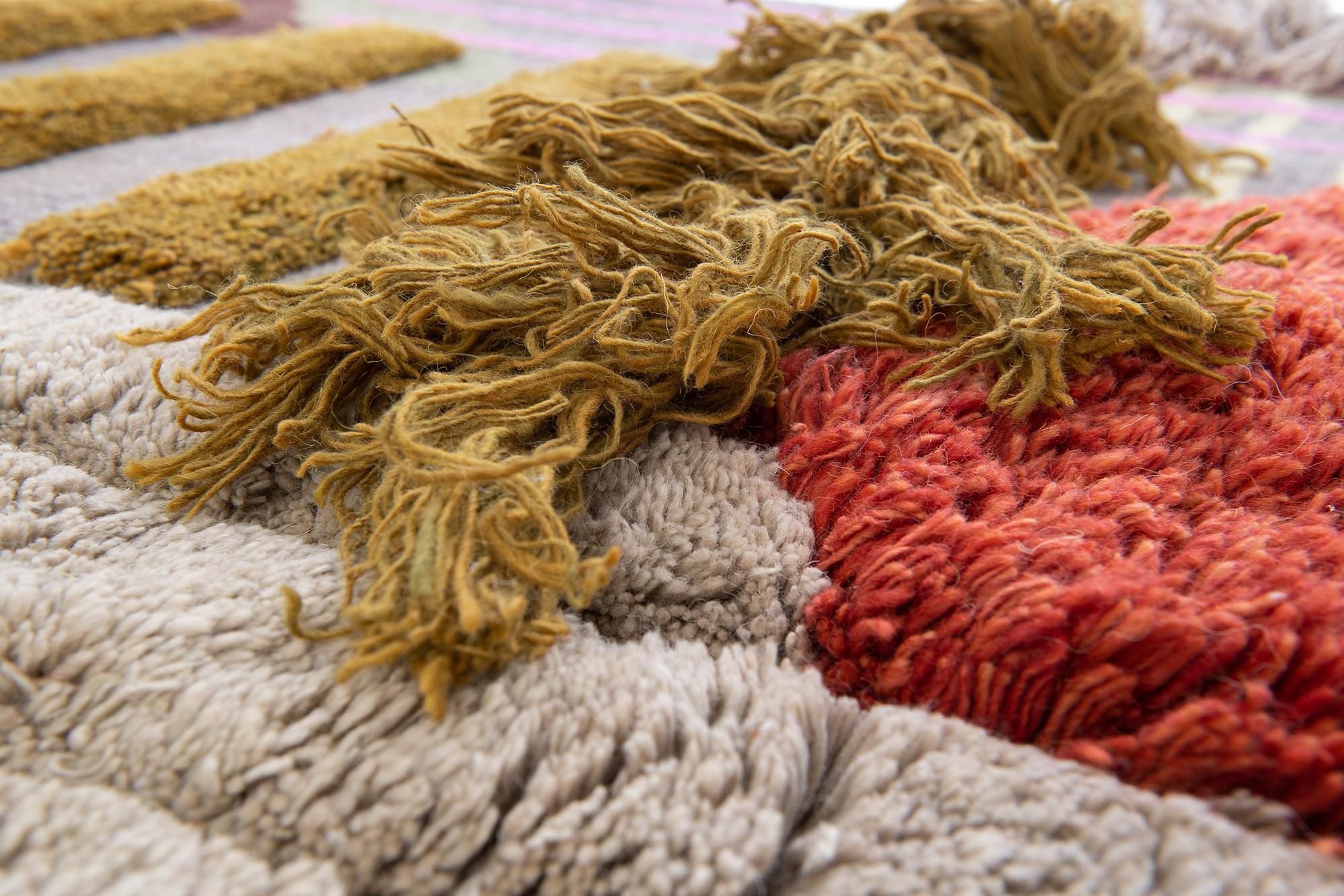 Handgeknüpftes Textilplakat #14 von Lyk Carpet (Nepalesisch) im Angebot