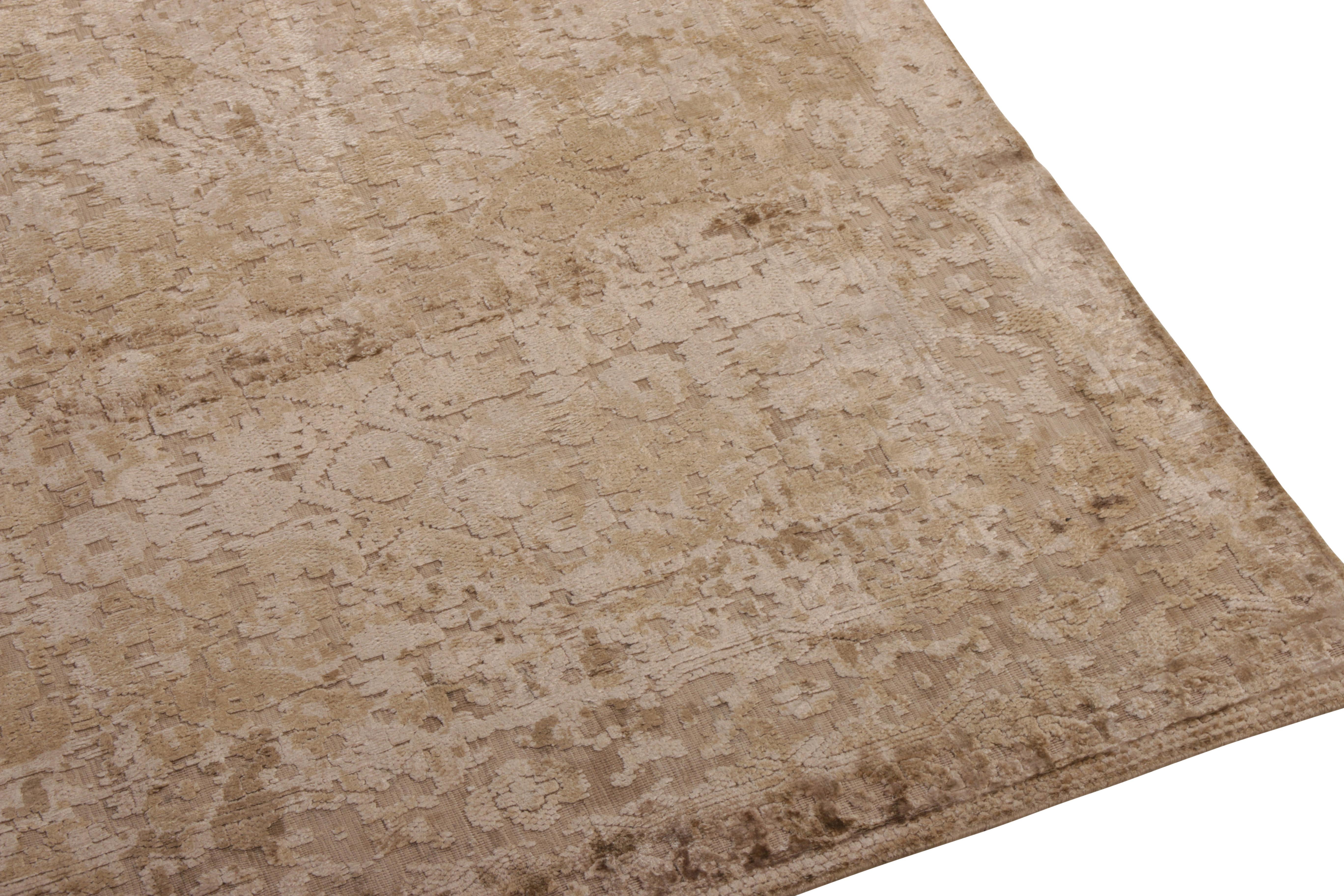 Moderne Tapis & Kilim 's Tapis traditionnel noué à la main en soie beige et marron motif Herati