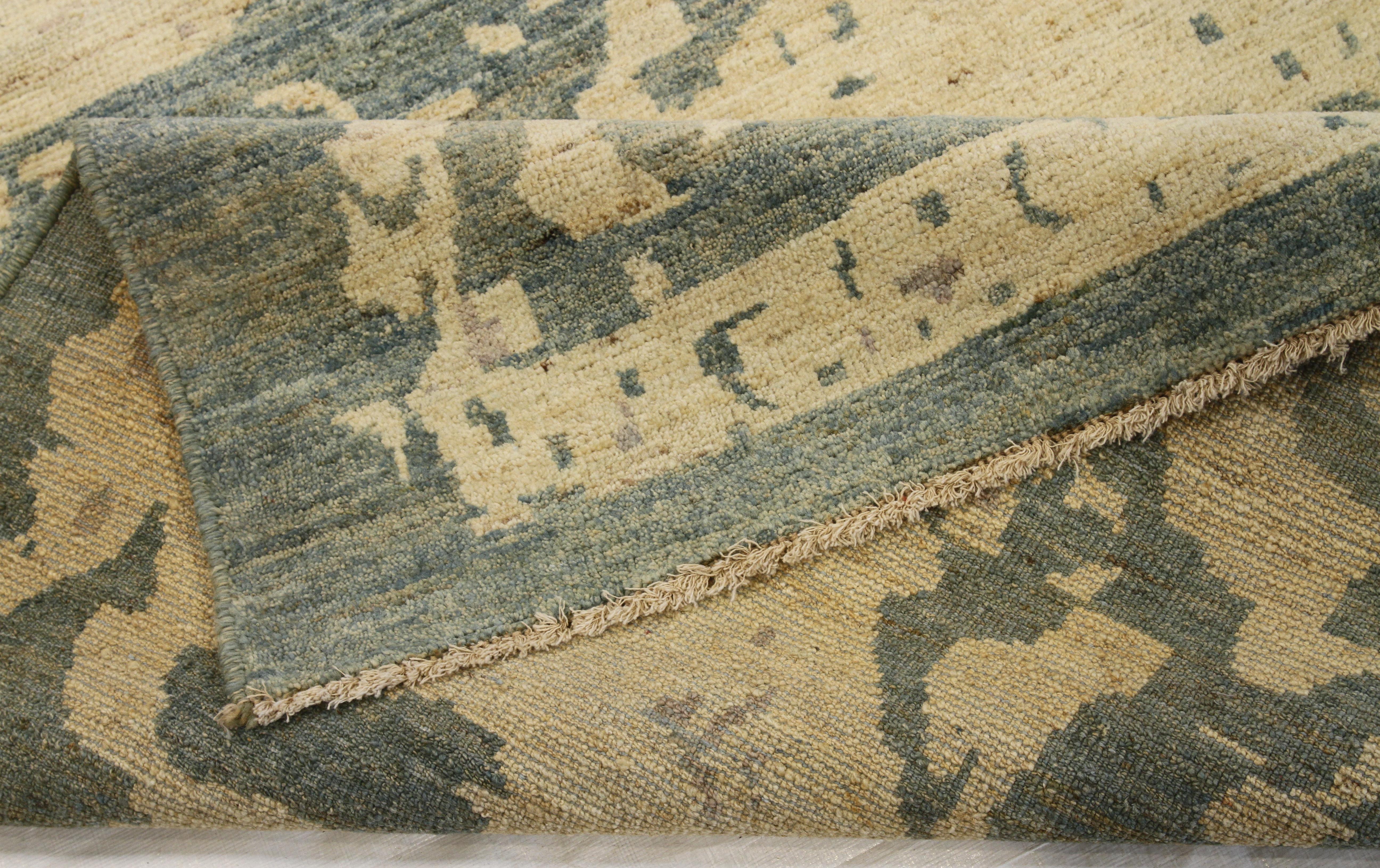 Annodato a mano Tappeto turco annodato a mano Sultanabad Rugs Design in vendita