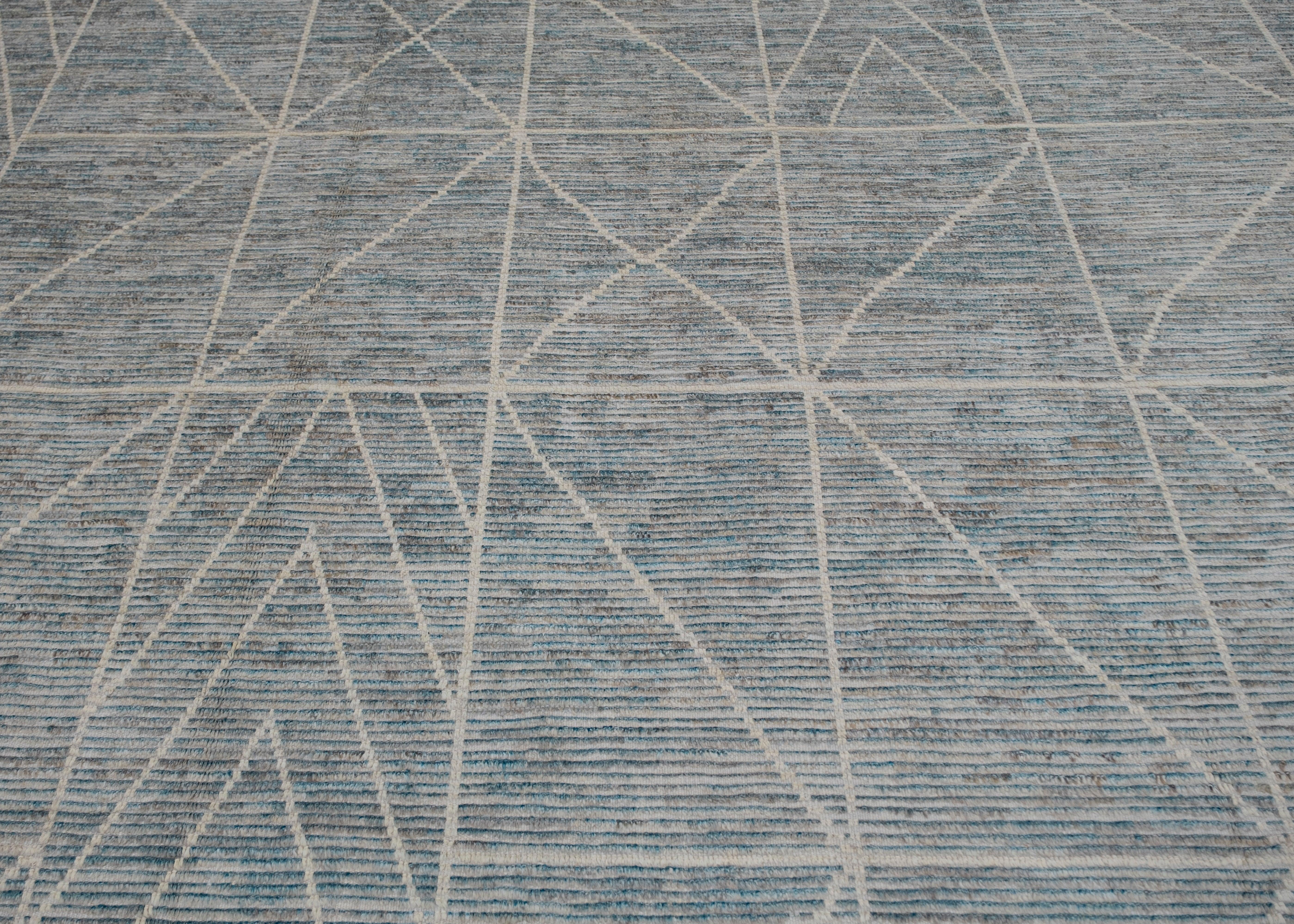 Hand-Knotted Hand Knotted Turkish Tulu Rug 12'7