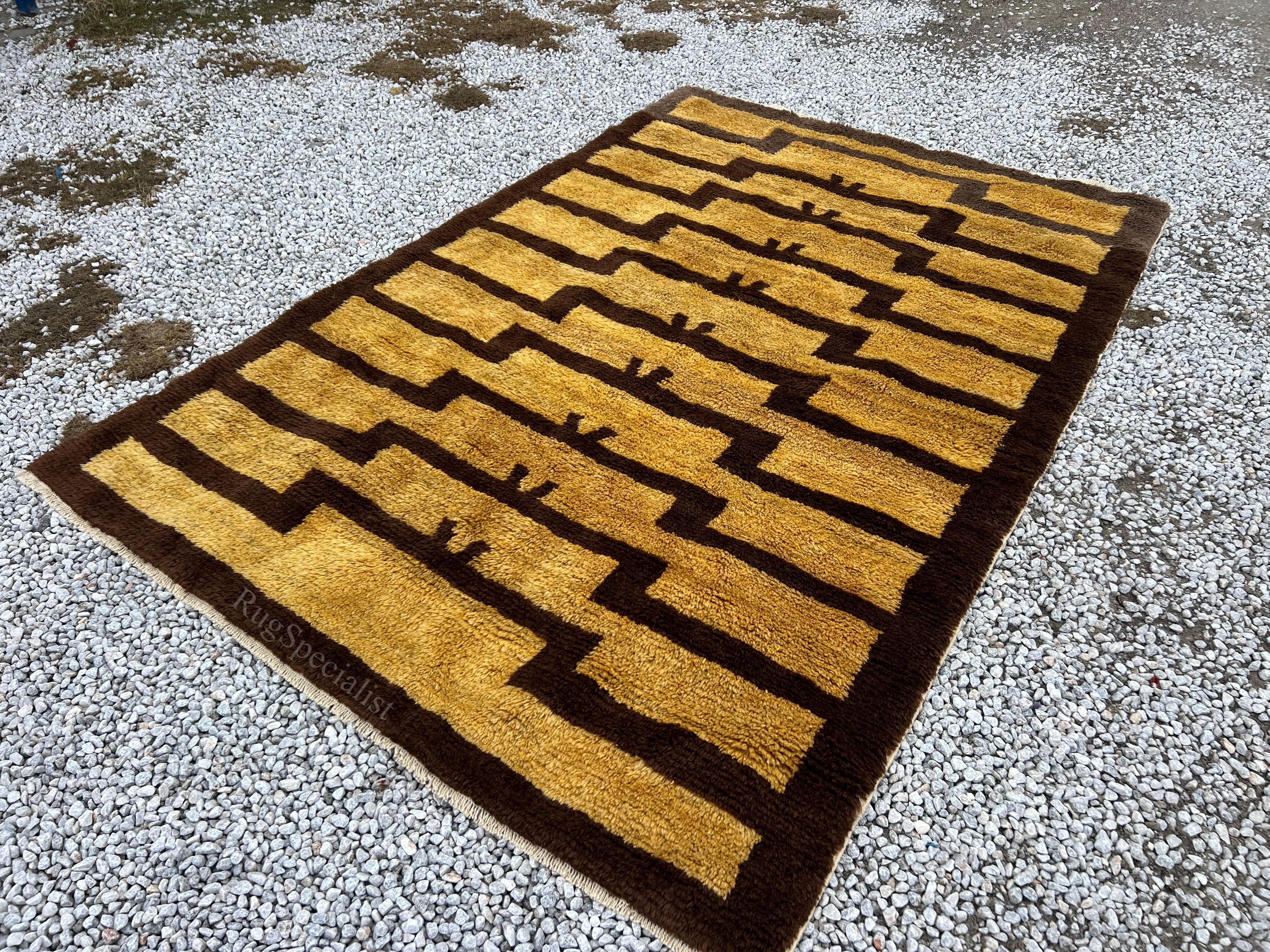 Hand-Knotted Turkish Tulu Rug with Ascending Arches in Mustard and Brown Colors For Sale 2