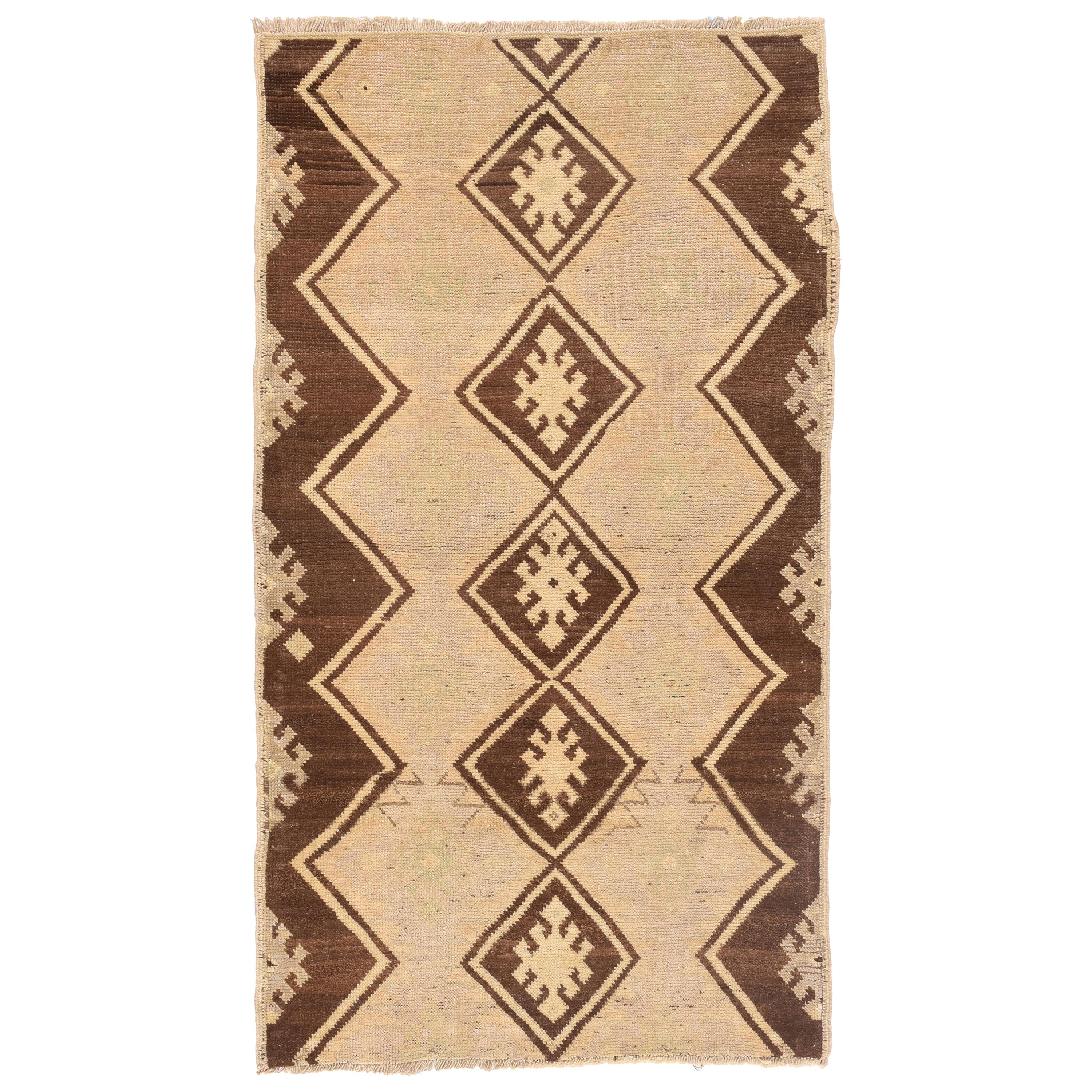 Vintage Turkish Modern Rug, 1970s, 1C898 For Sale at 1stDibs