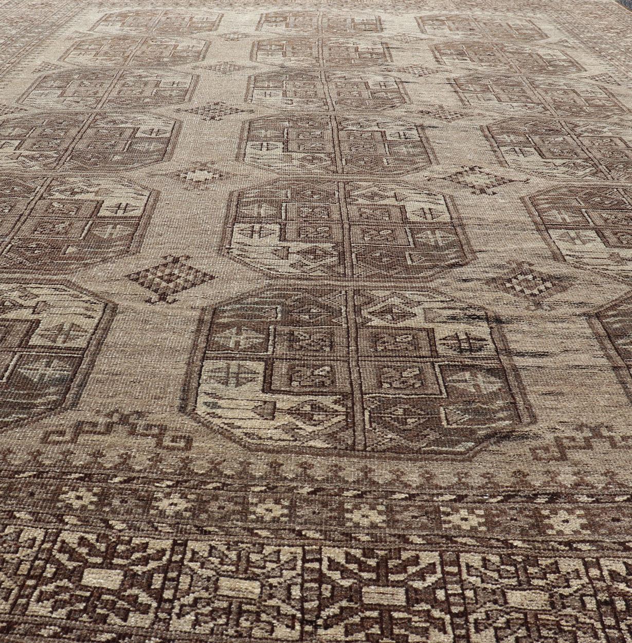 Hand-Knotted Turkomen Ersari Rug in Wool with All-Over Repeating Gul Design For Sale 2