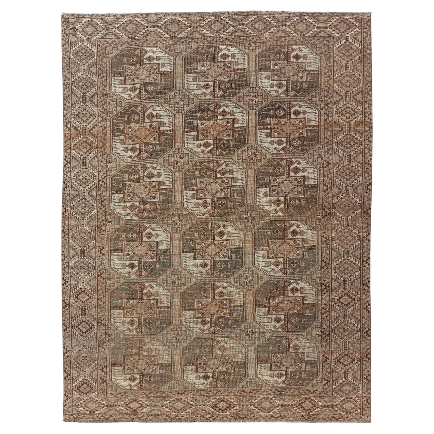 Hand-Knotted Turkomen Ersari Rug in Wool with All-Over Sub-Geometric Gul Design For Sale