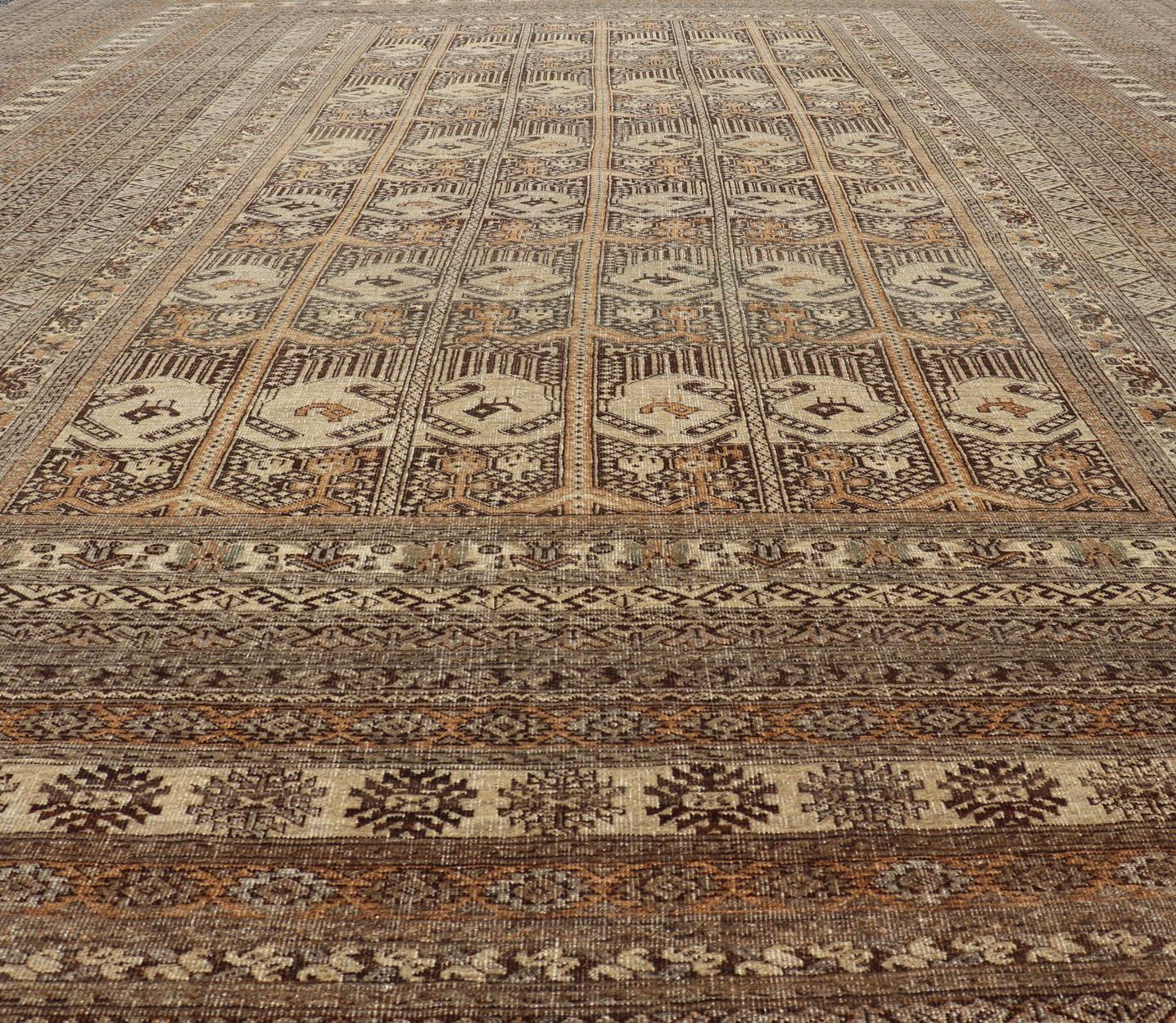 Hand-Knotted Turkomen Ersari Rug in Wool with All-Over Tribal Beluch Design For Sale 2