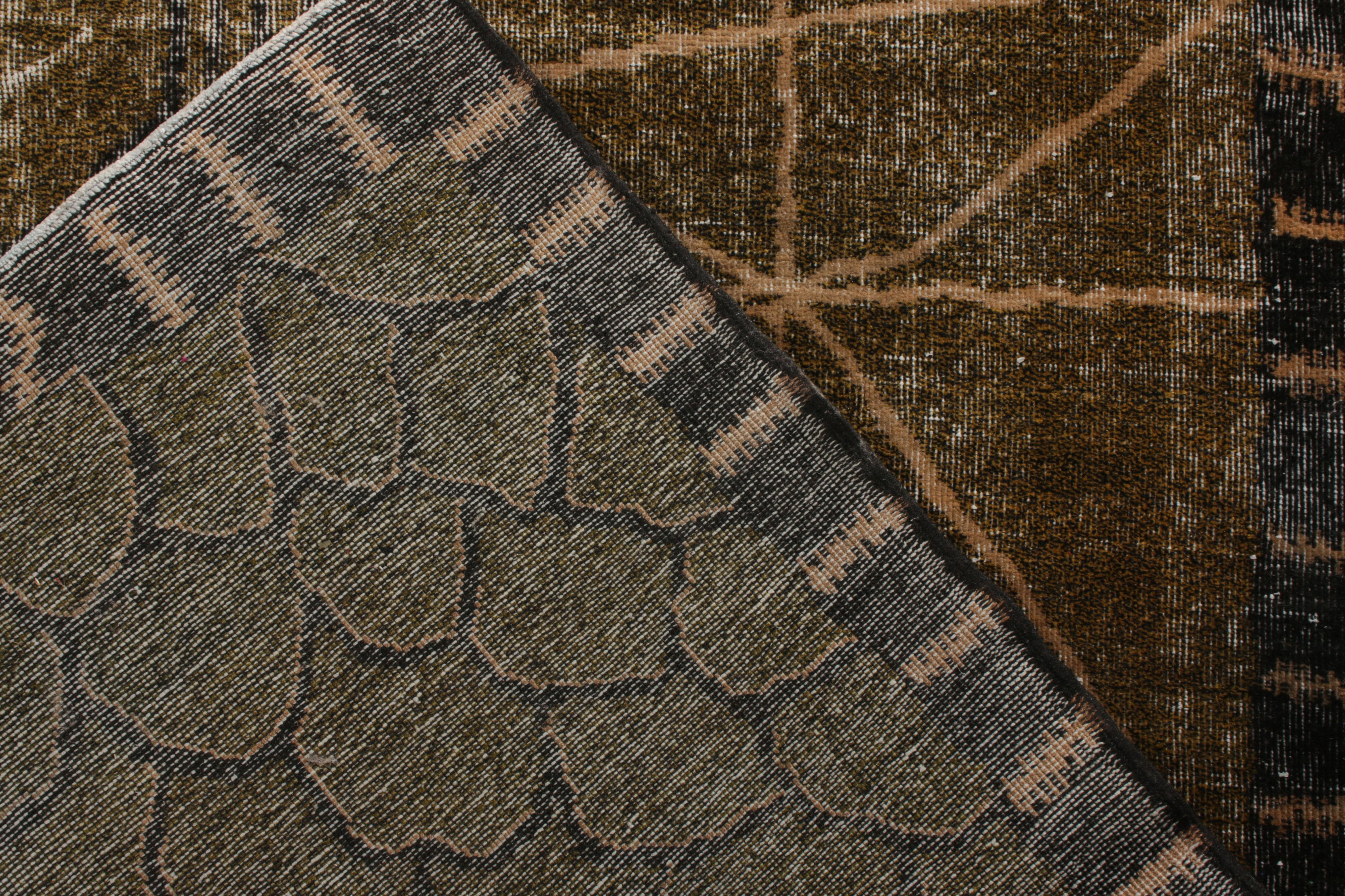 Handgeknüpfter Vintage-Art-Déco-Teppich in Braun mit geometrischem Muster von Teppich & Kelim im Zustand „Gut“ im Angebot in Long Island City, NY