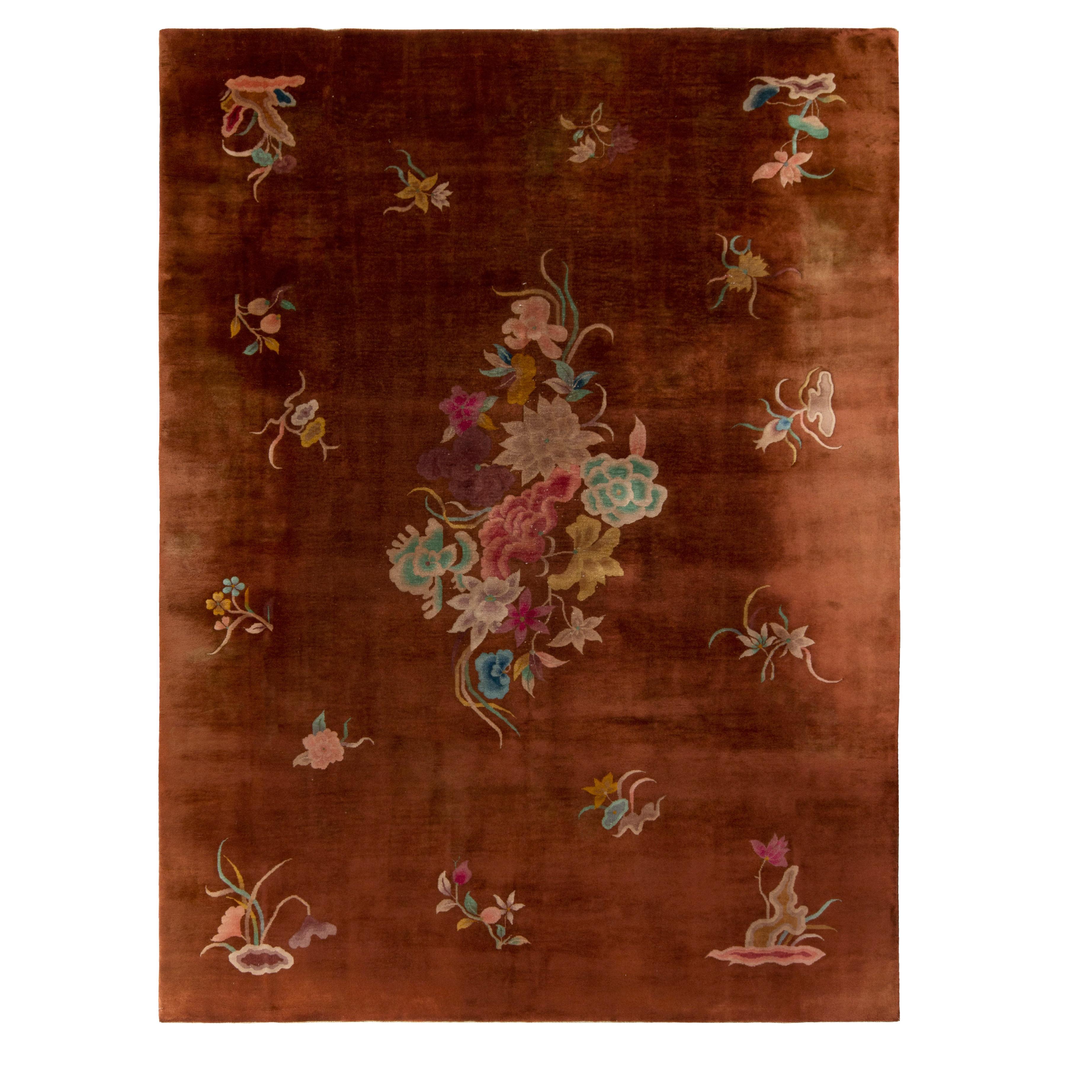 Chinesischer Art-Déco-Teppich, braun, Medaillon-Blumenmuster von Teppich & Kelim